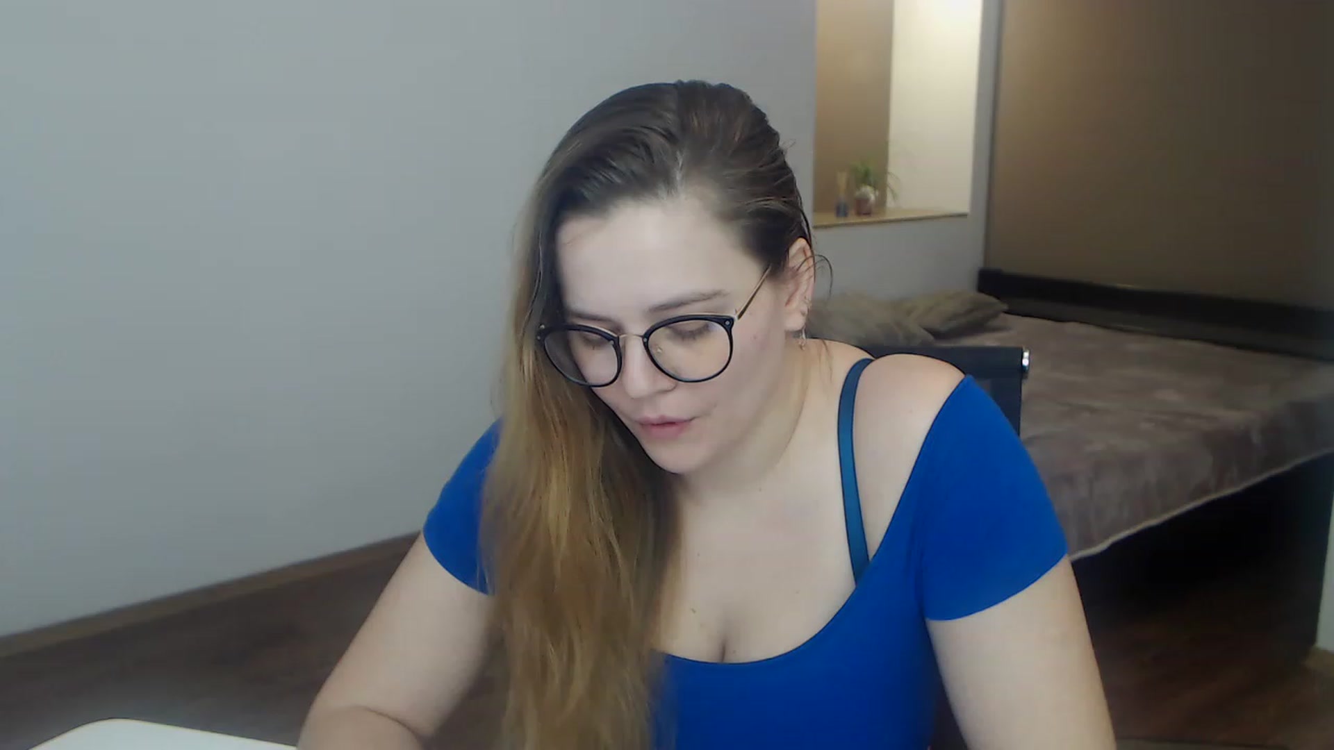 Gallery image thumbnail from KellyKleine's myfreecams stream on, 03/31/2023, 15:48 image 10 of 20