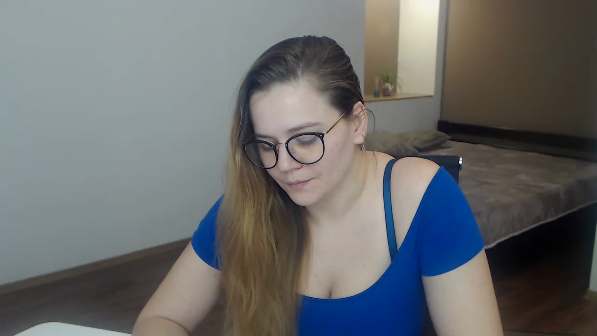 Gallery image thumbnail from KellyKleine's myfreecams stream on, 03/31/2023, 15:48 image 13 of 20