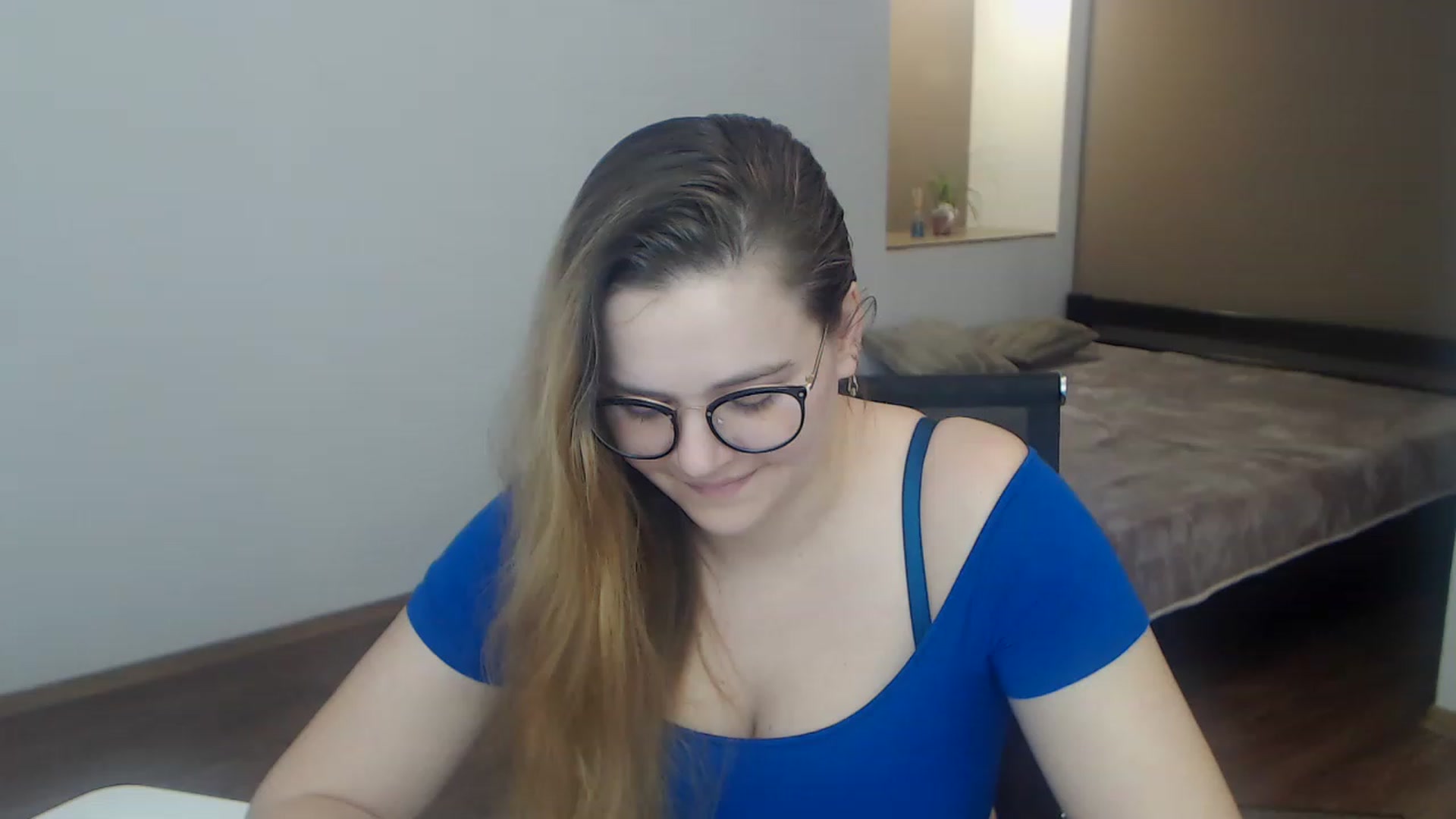 Gallery image thumbnail from KellyKleine's myfreecams stream on, 03/31/2023, 15:48 image 2 of 20