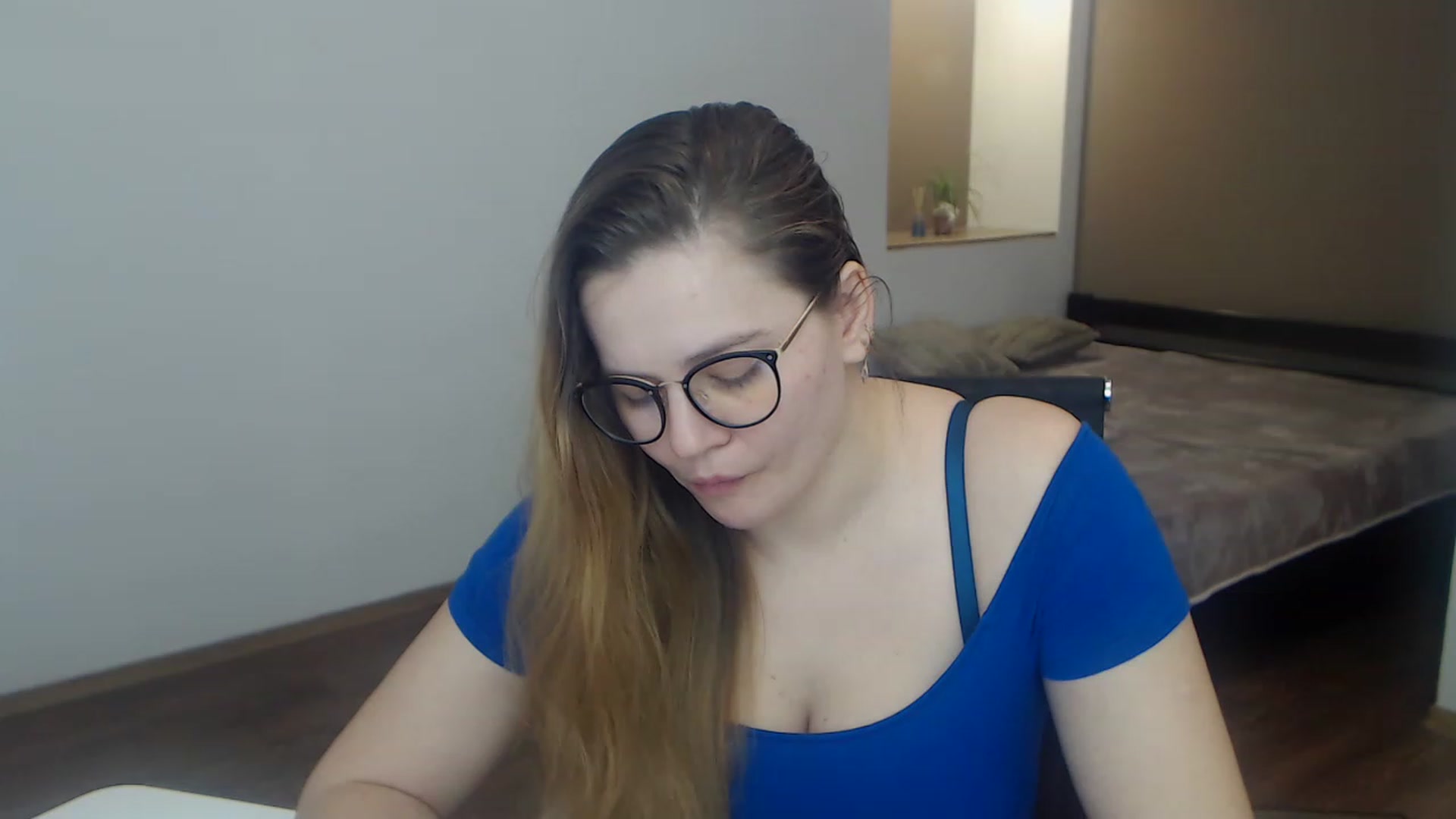 Gallery image thumbnail from KellyKleine's myfreecams stream on, 03/31/2023, 15:48 image 16 of 20