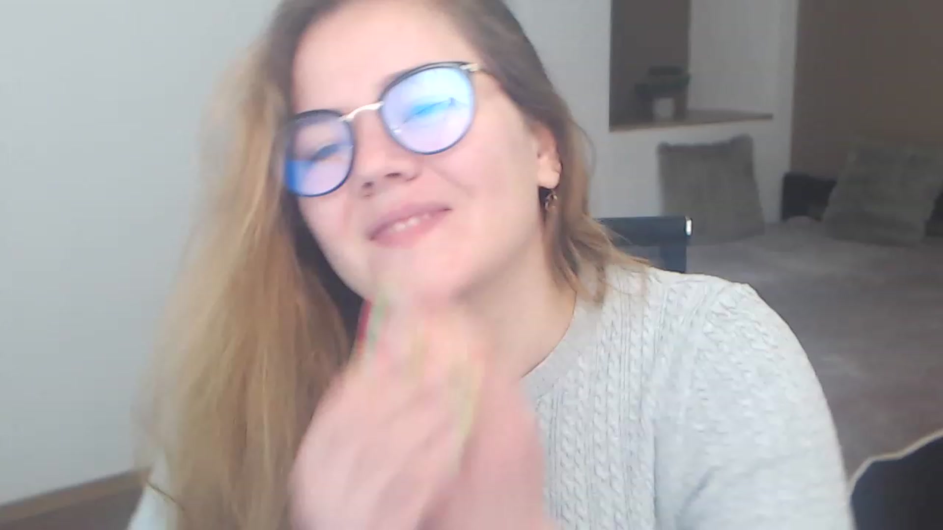 Gallery image thumbnail from KellyKleine's myfreecams stream on, 04/08/2023, 15:32 image 18 of 20