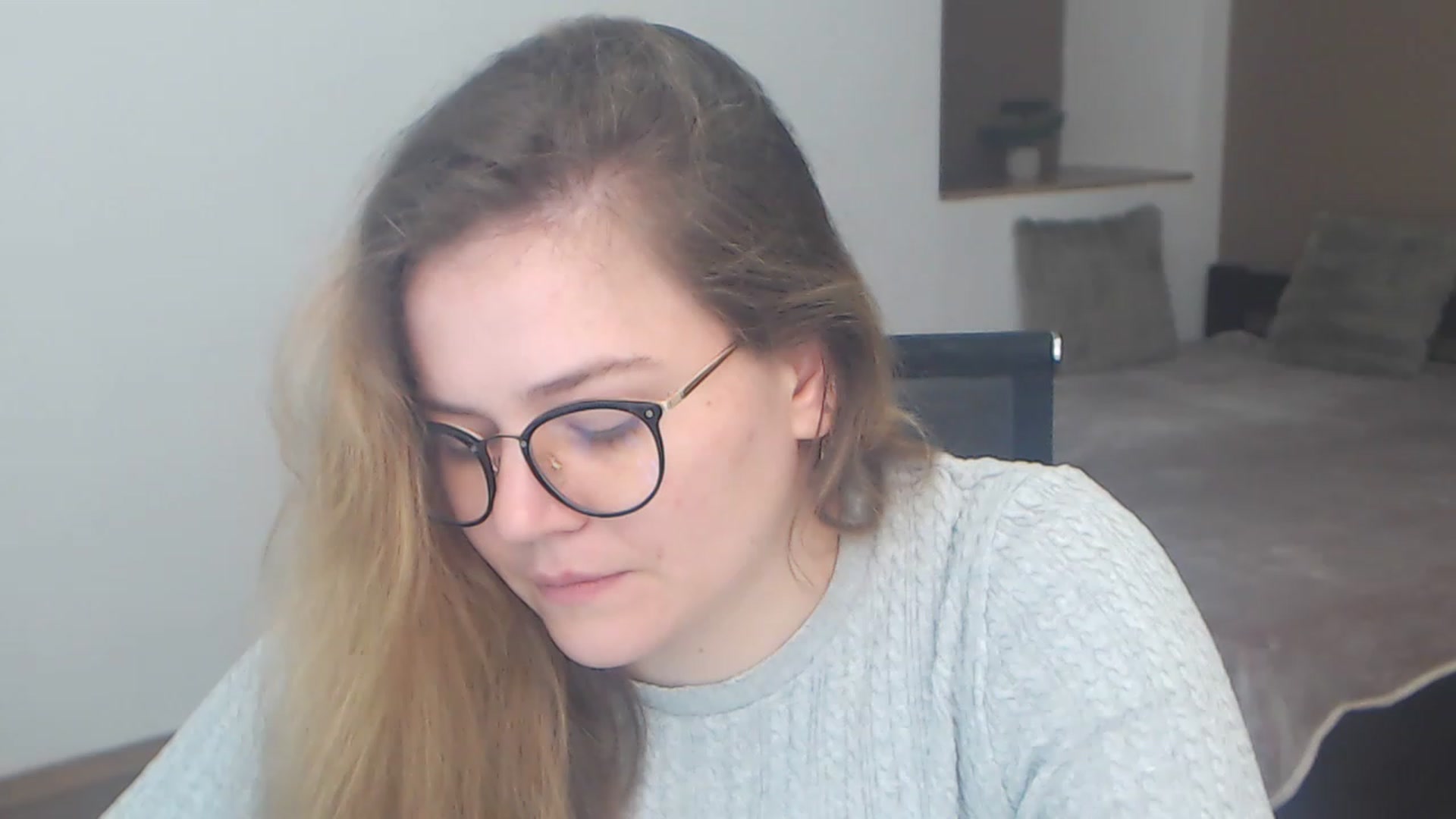 Gallery image thumbnail from KellyKleine's myfreecams stream on, 04/08/2023, 15:32 image 11 of 20