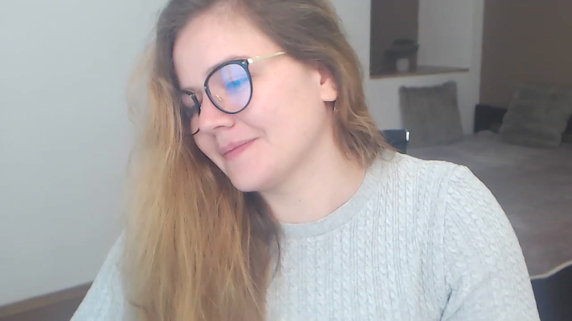 Gallery image thumbnail from KellyKleine's myfreecams stream on, 04/08/2023, 15:32 image 20 of 20