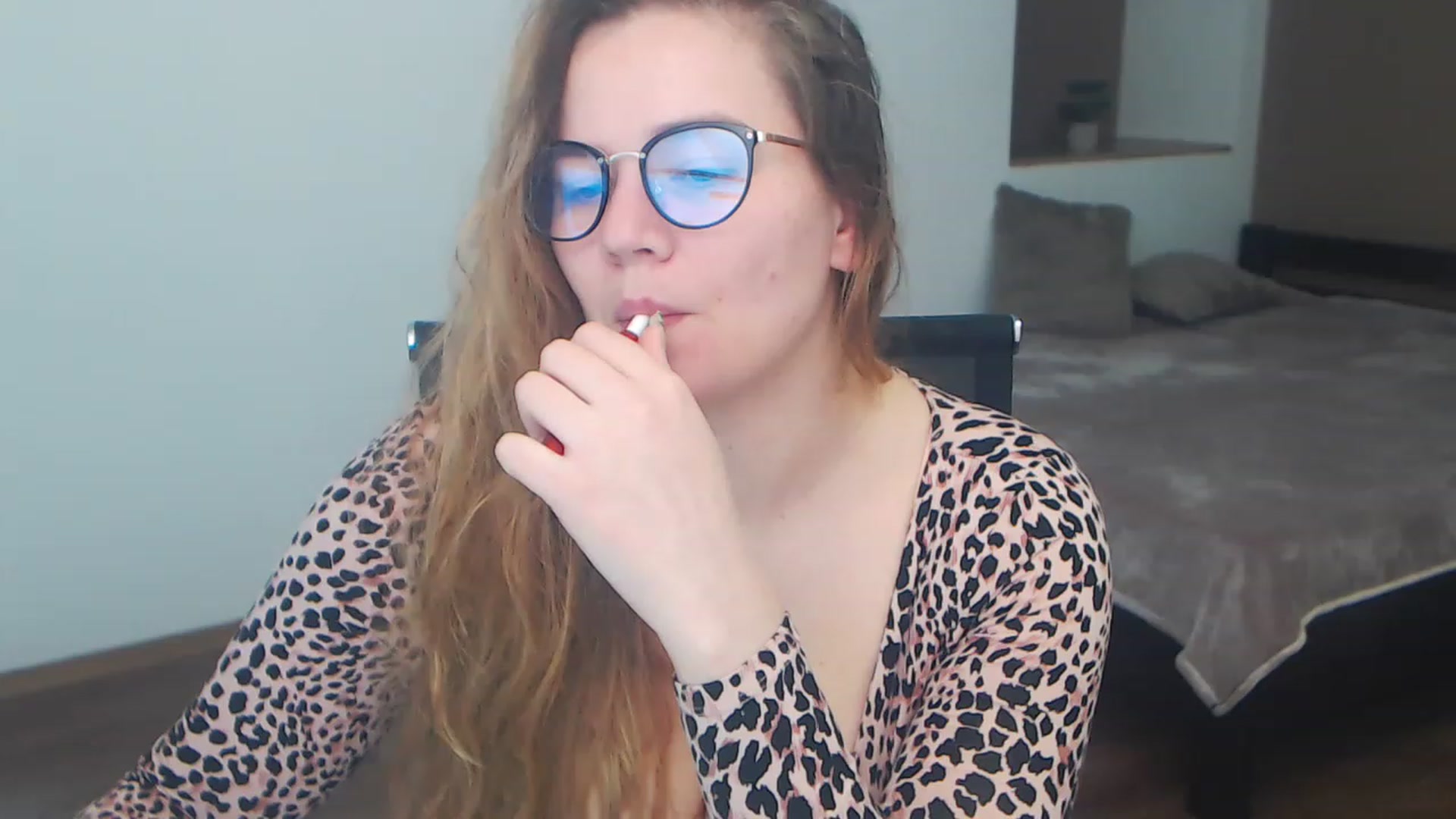 Gallery image thumbnail from KellyKleine's myfreecams stream on, 04/13/2023, 14:57 image 2 of 20