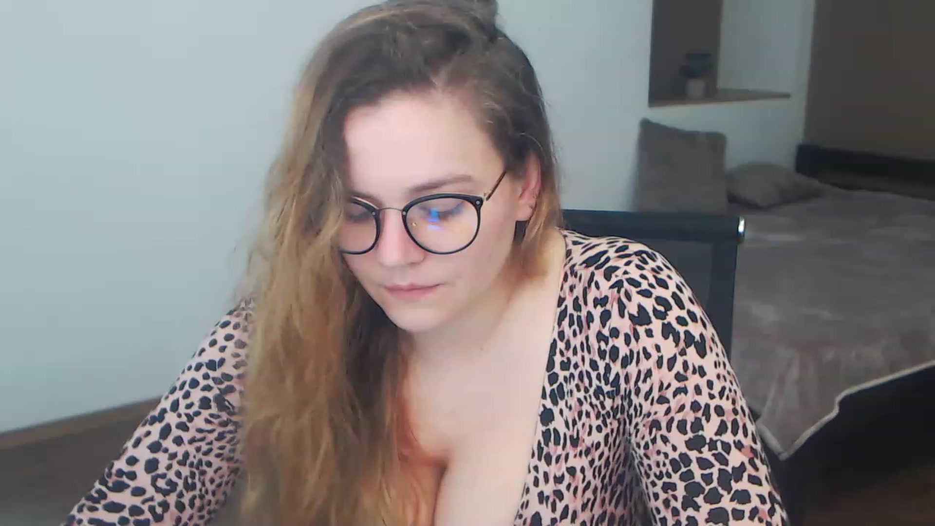 Gallery image thumbnail from KellyKleine's myfreecams stream on, 04/13/2023, 14:57 image 5 of 20