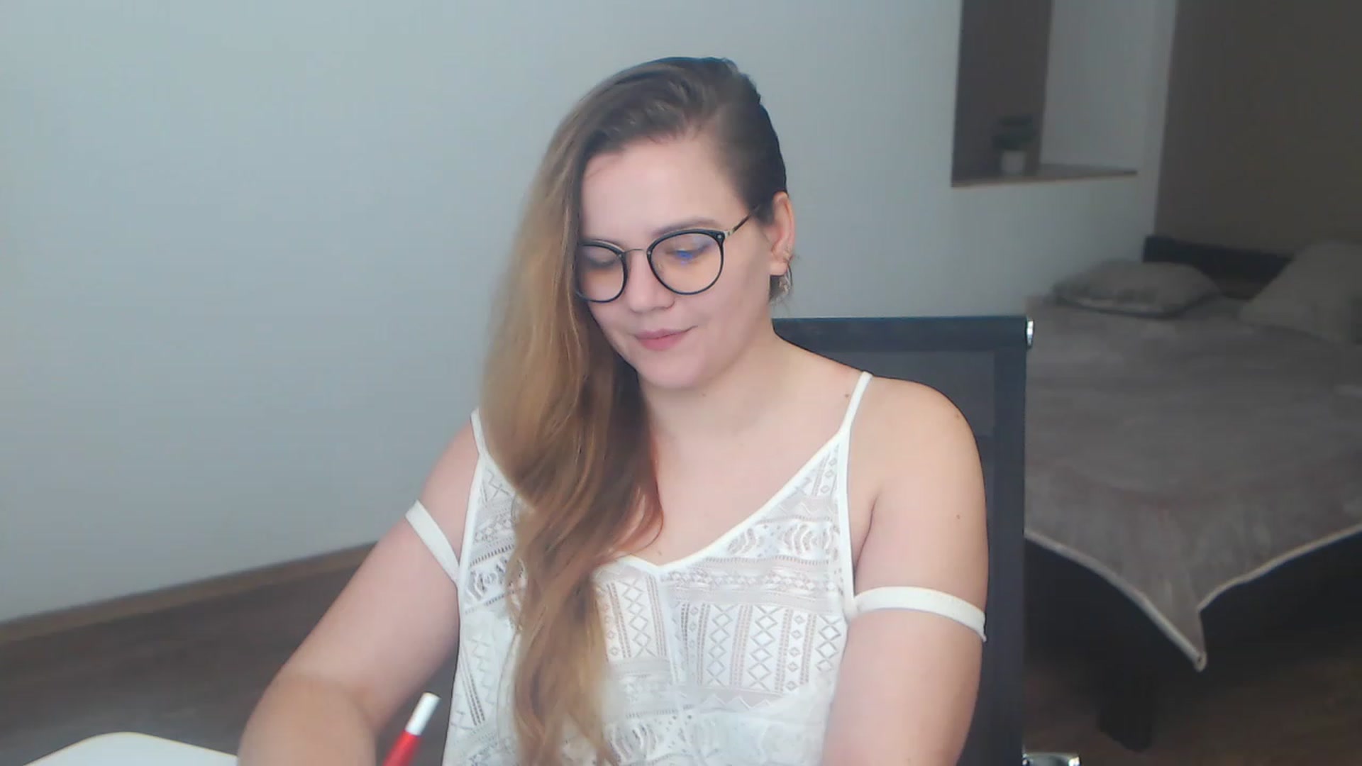 Gallery image thumbnail from KellyKleine's myfreecams stream on, 04/15/2023, 13:41 image 19 of 20