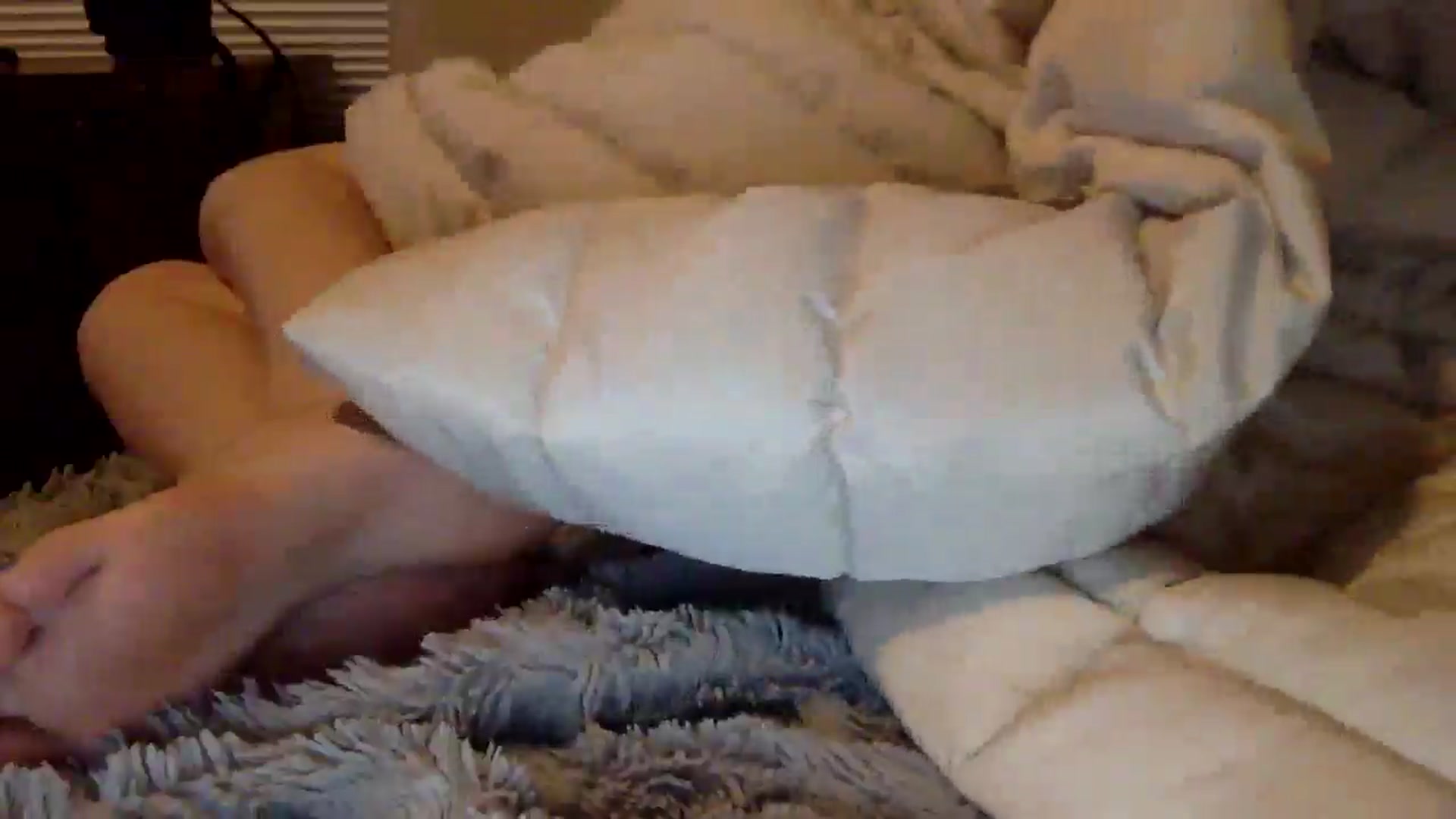 Gallery image thumbnail from KellyLiveYes's myfreecams stream on, 01/29/2025, 09:07 image 5 of 20