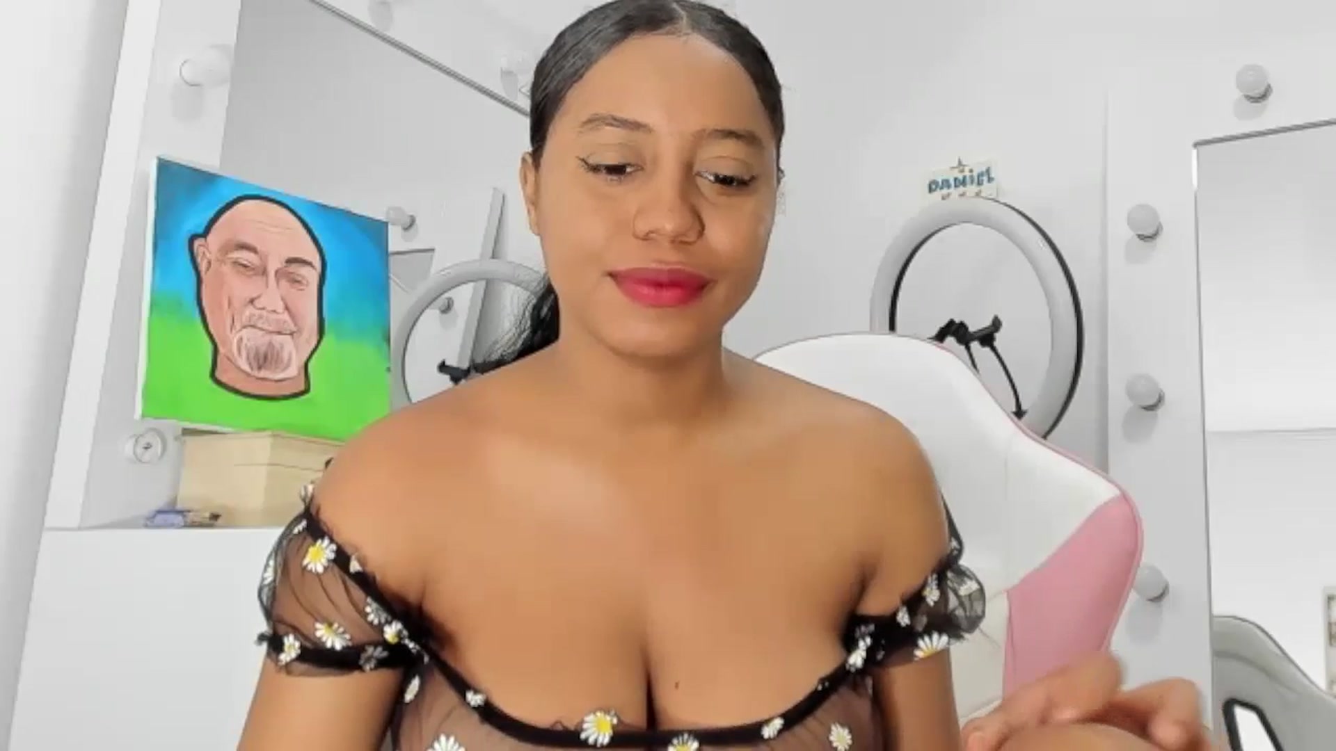 Gallery image thumbnail from KellyManely's myfreecams stream on, 06/22/2024, 14:28 image 20 of 20