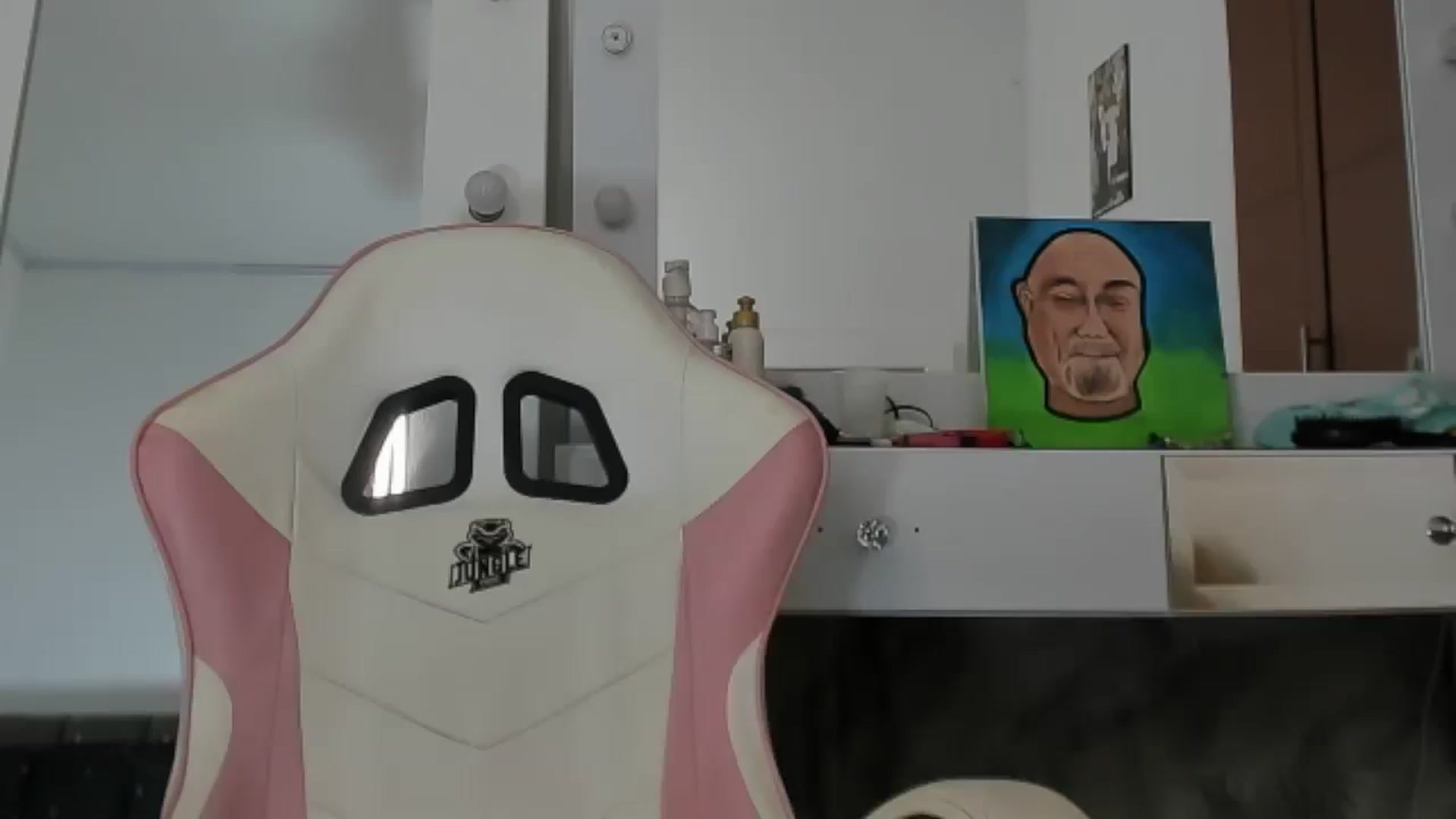 Gallery image thumbnail from KellyManely's myfreecams stream on, 09/07/2024, 15:01 image 19 of 20