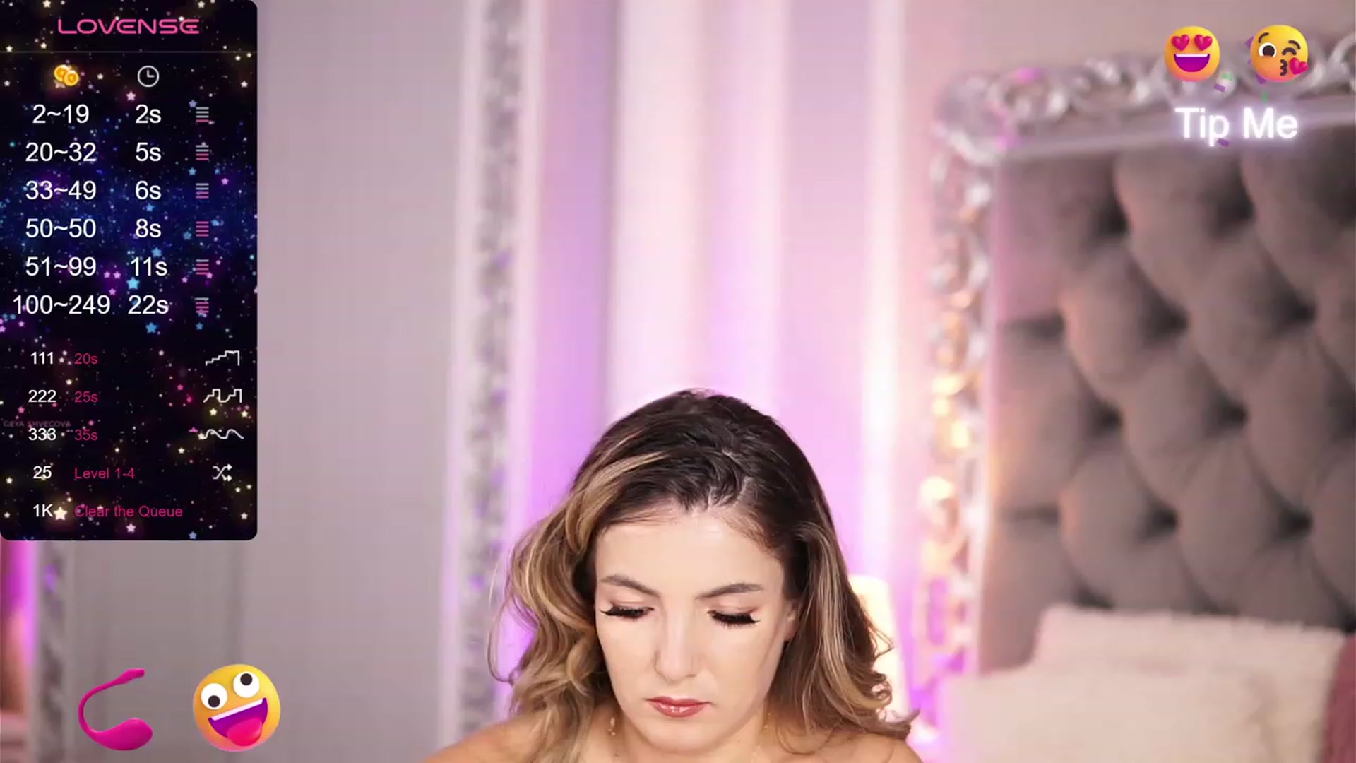 Gallery image thumbnail from KellyMathews's myfreecams stream on, 12/20/2023, 10:42 image 8 of 20