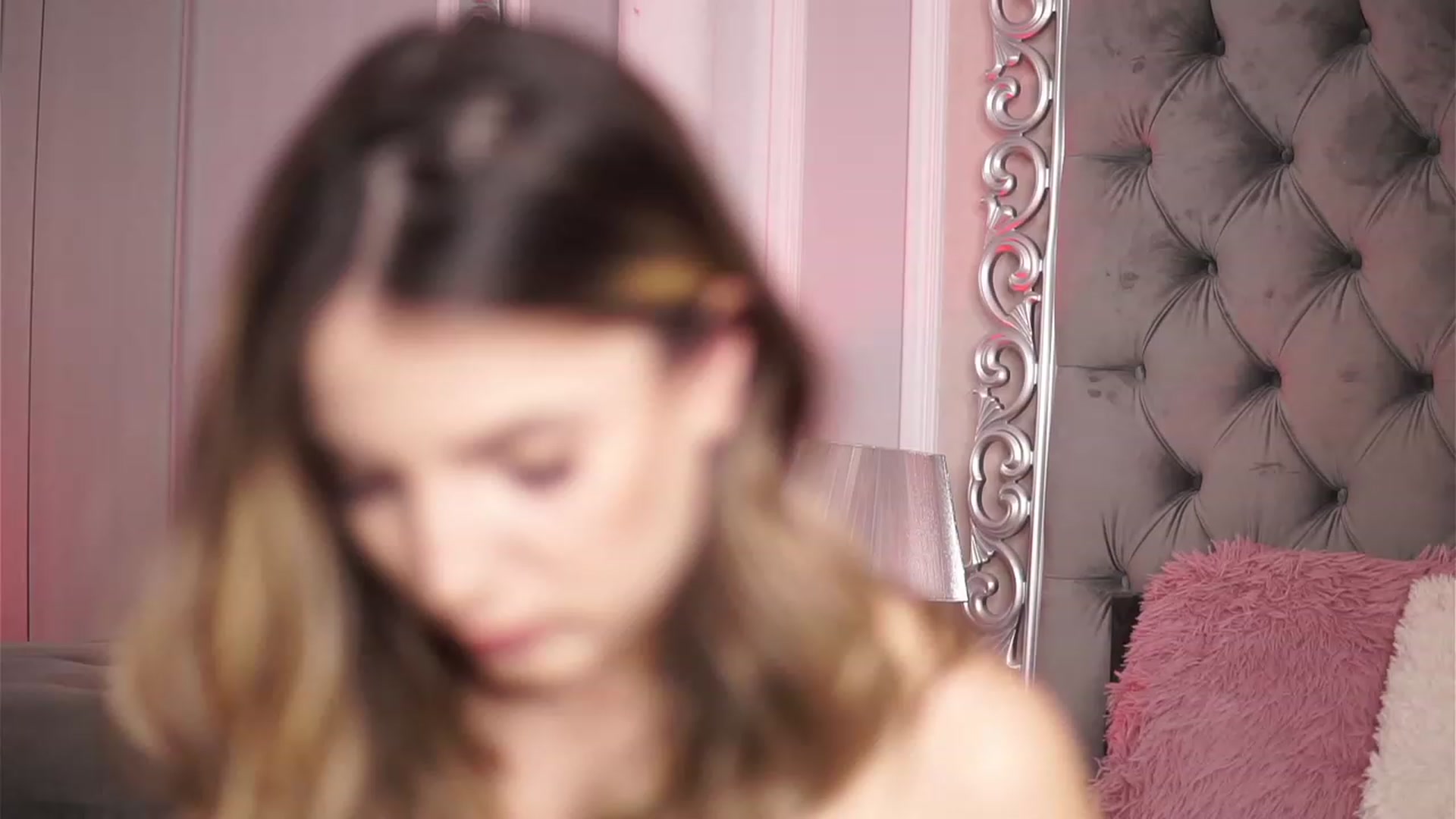 Gallery image thumbnail from KellyMathews's myfreecams stream on, 01/27/2024, 08:22 image 4 of 20