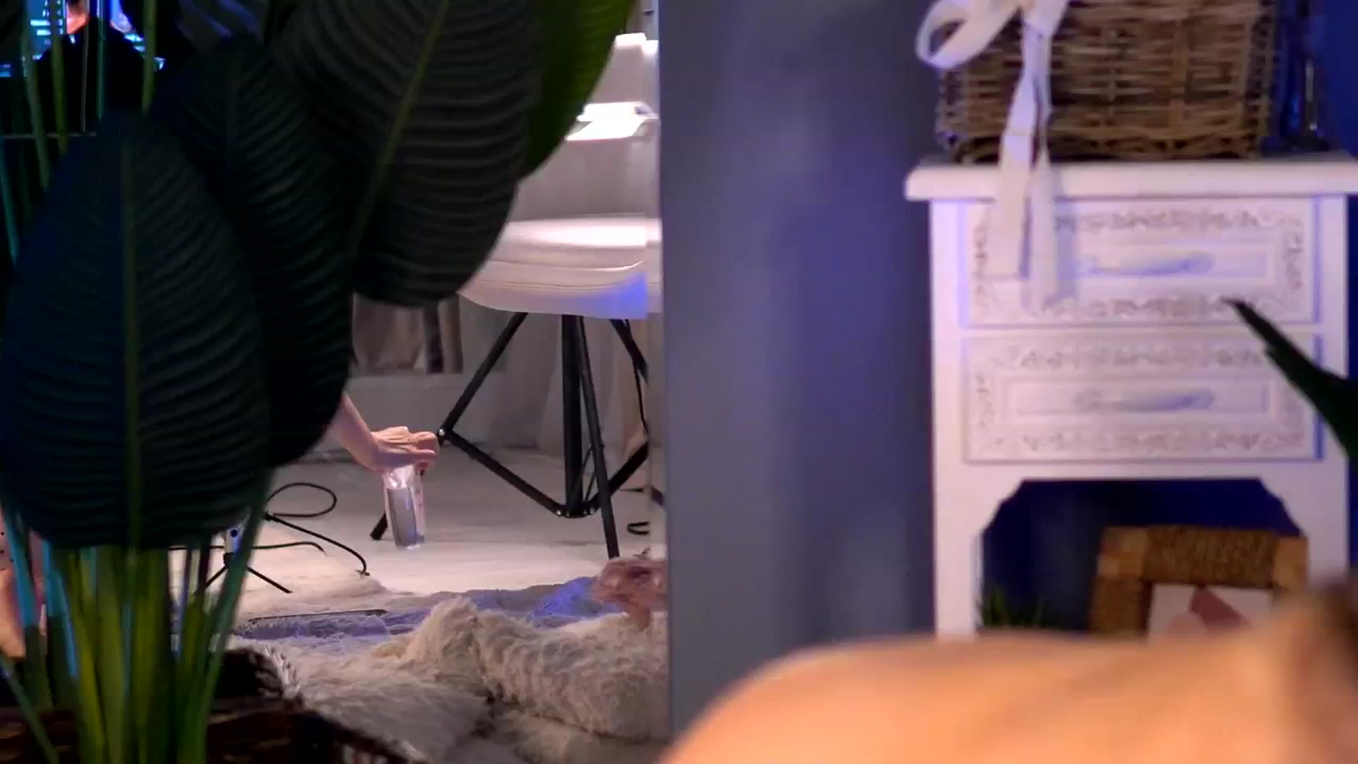 Gallery image thumbnail from KellyMathews's myfreecams stream on, 05/08/2025, 08:28 image 3 of 20