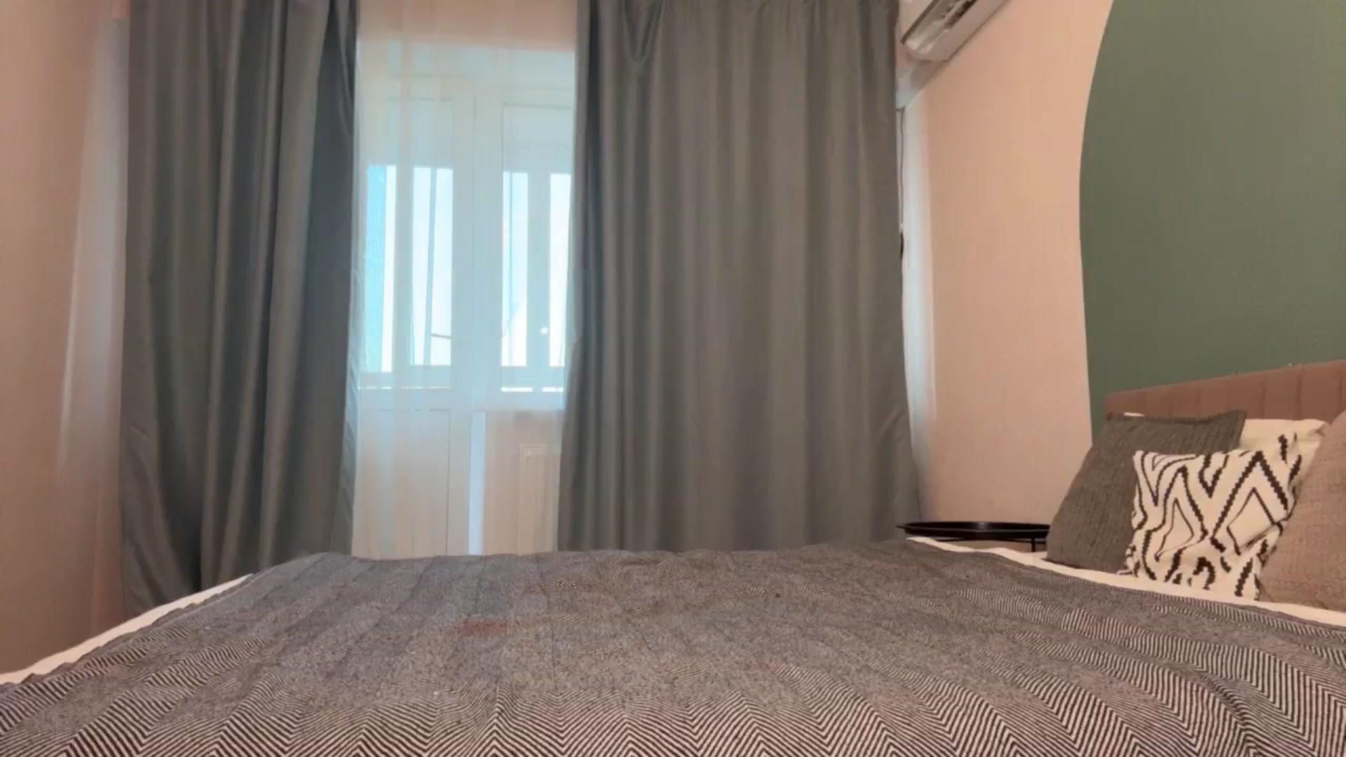 Gallery image thumbnail from Kelly_Grey's myfreecams stream on, 07/20/2025, 15:57 image 14 of 20