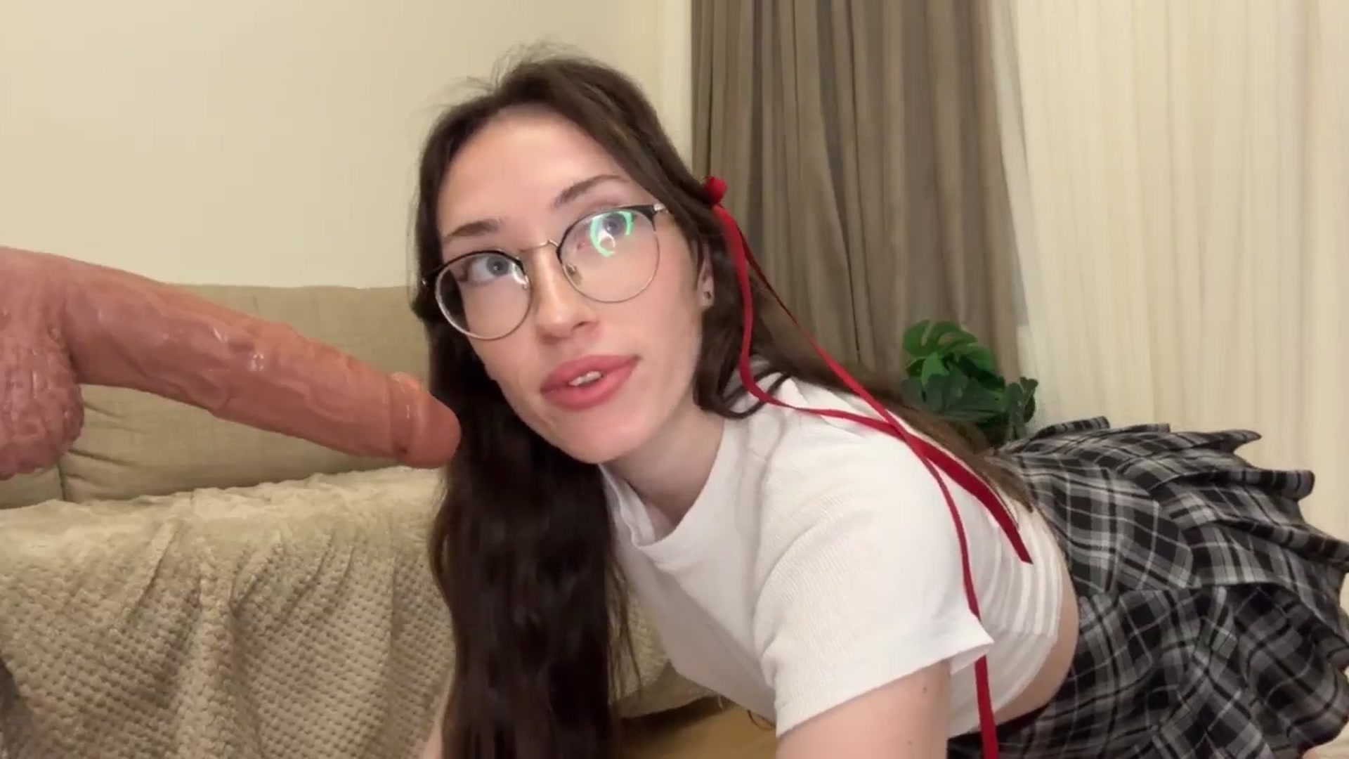 Gallery image thumbnail from Kelly_Grey's myfreecams stream on, 08/19/2025, 09:55 image 10 of 20