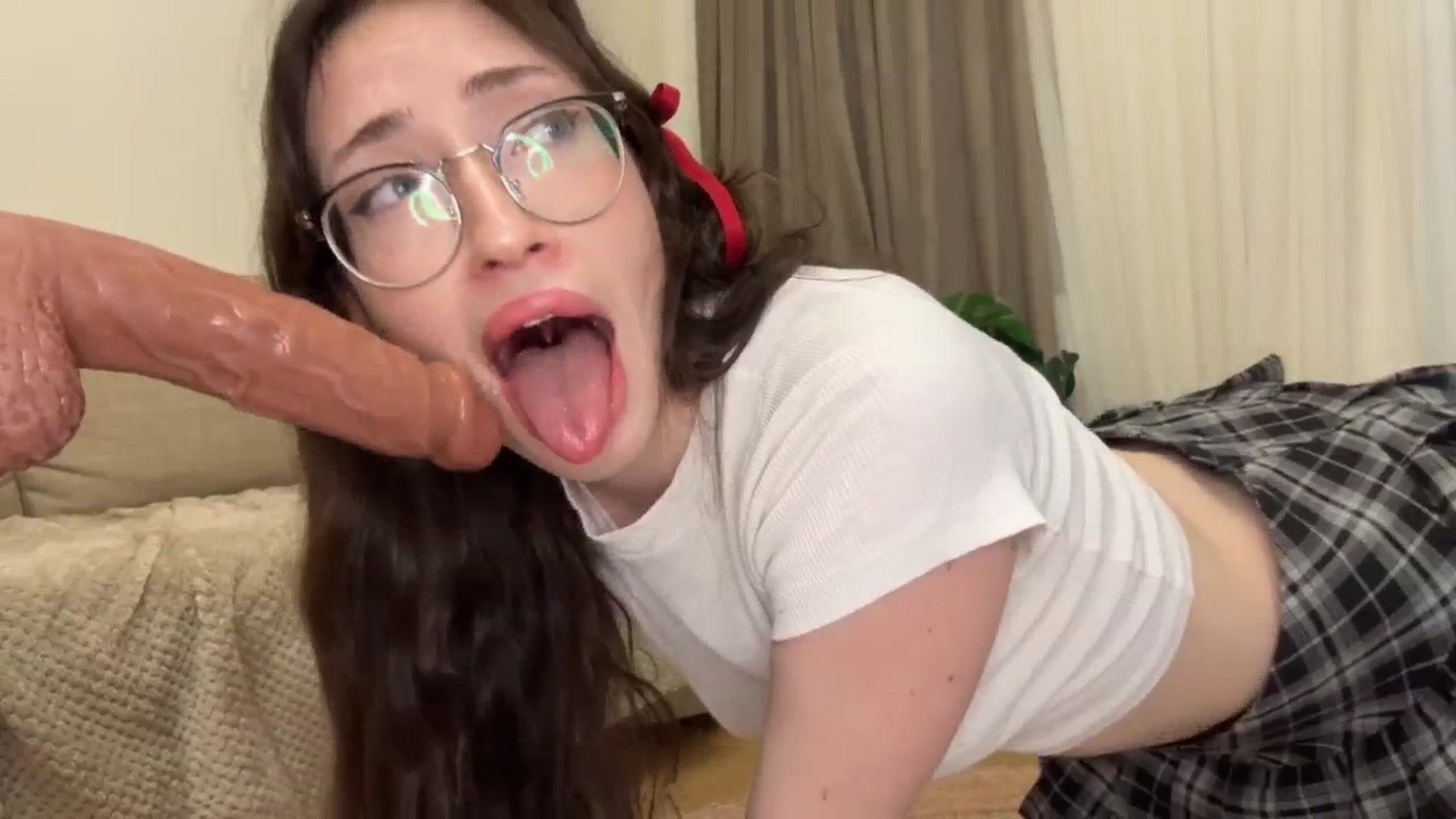 Gallery image thumbnail from Kelly_Grey's myfreecams stream on, 08/19/2025, 10:06 image 19 of 20
