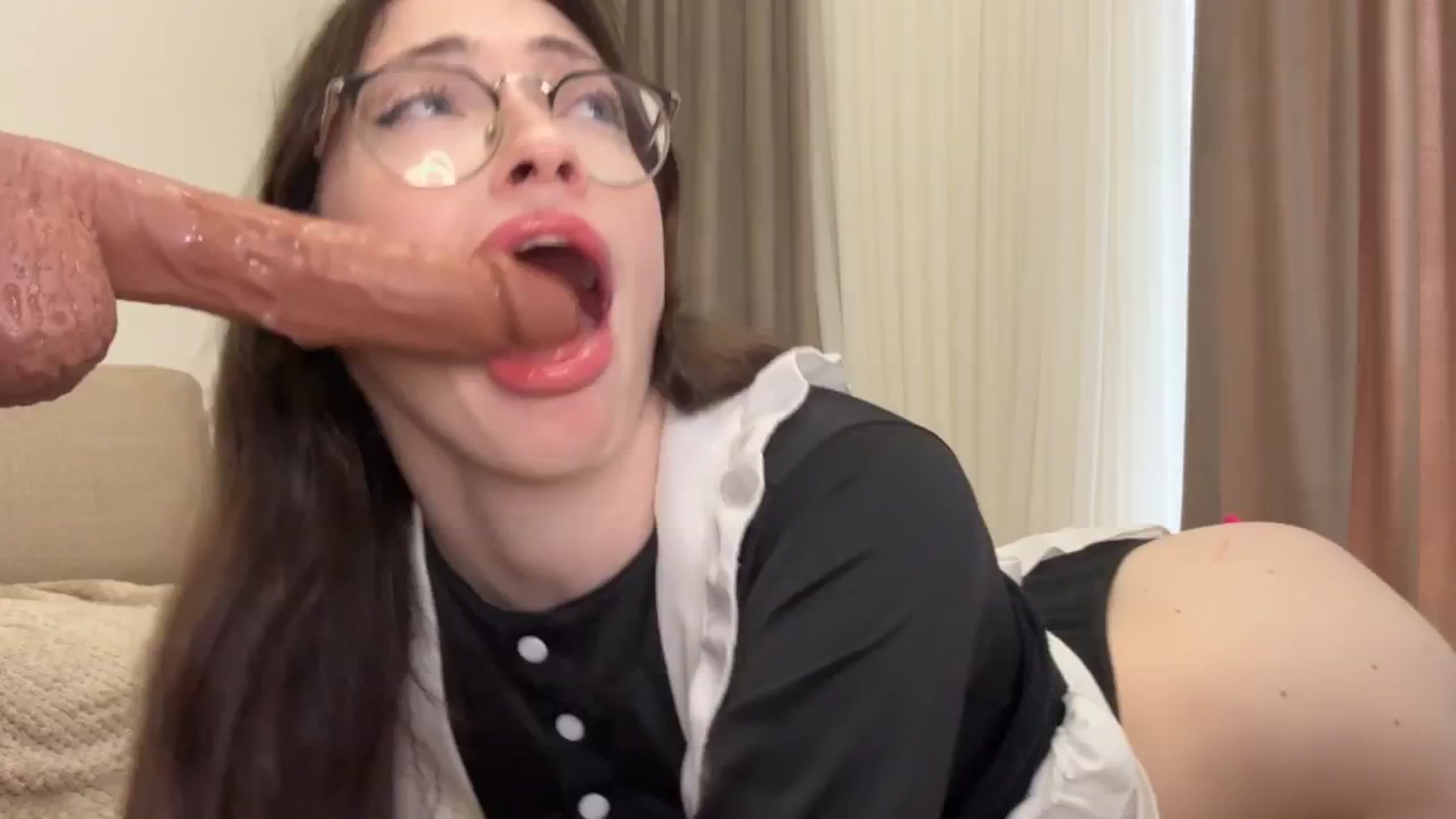 Gallery image thumbnail from Kelly_Grey's myfreecams stream on, 08/23/2025, 13:56 image 17 of 20