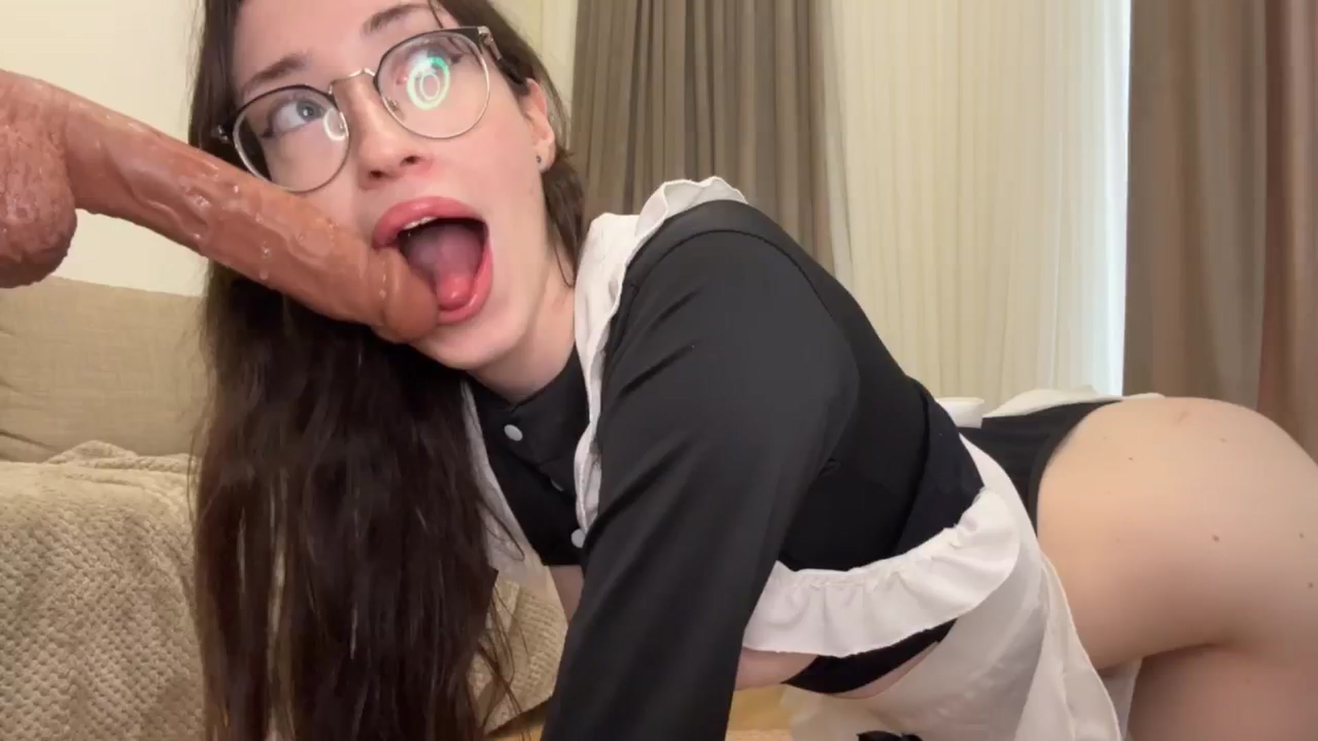 Gallery image thumbnail from Kelly_Grey's myfreecams stream on, 08/23/2025, 14:27 image 7 of 20