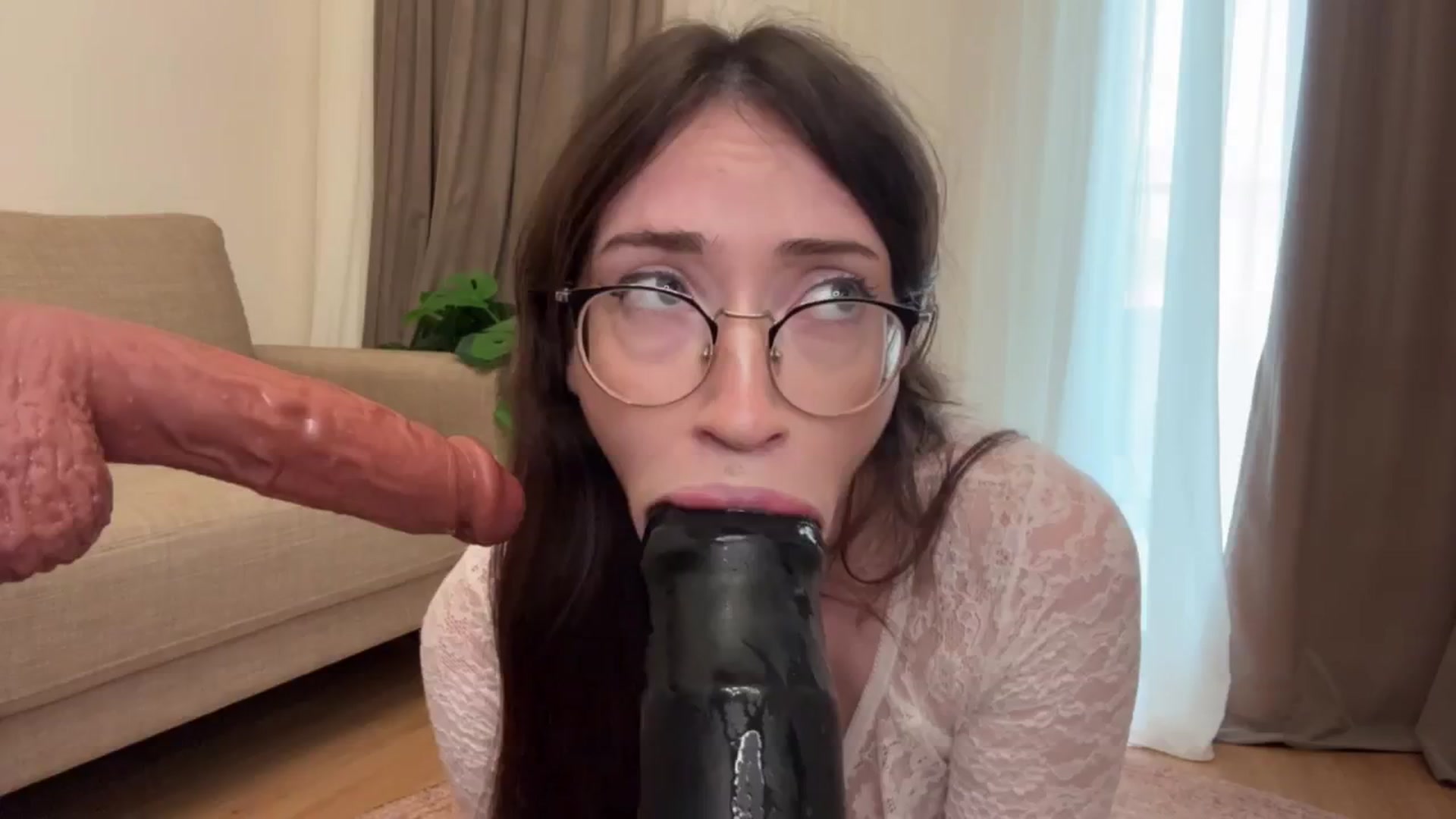 Gallery image thumbnail from Kelly_Grey's myfreecams stream on, 09/04/2025, 09:27 image 8 of 20