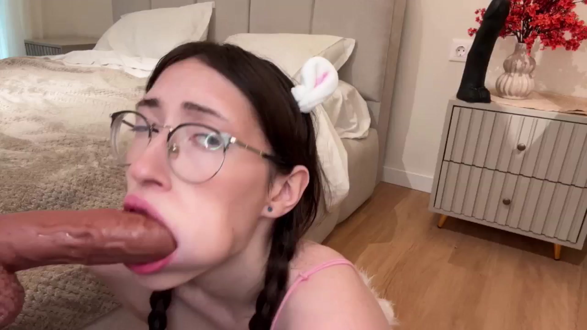 Gallery image thumbnail from Kelly_Grey's myfreecams stream on, 09/06/2025, 11:05 image 17 of 20