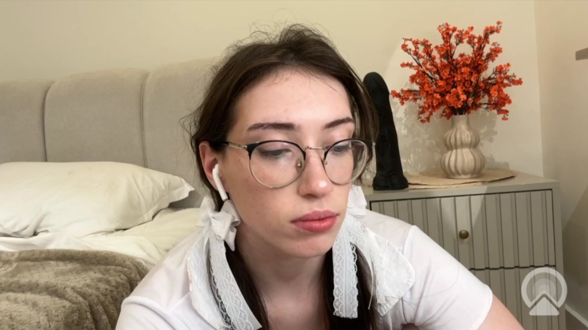 Gallery image thumbnail from Kelly_Grey's myfreecams stream on, 09/19/2025, 15:25 image 11 of 20