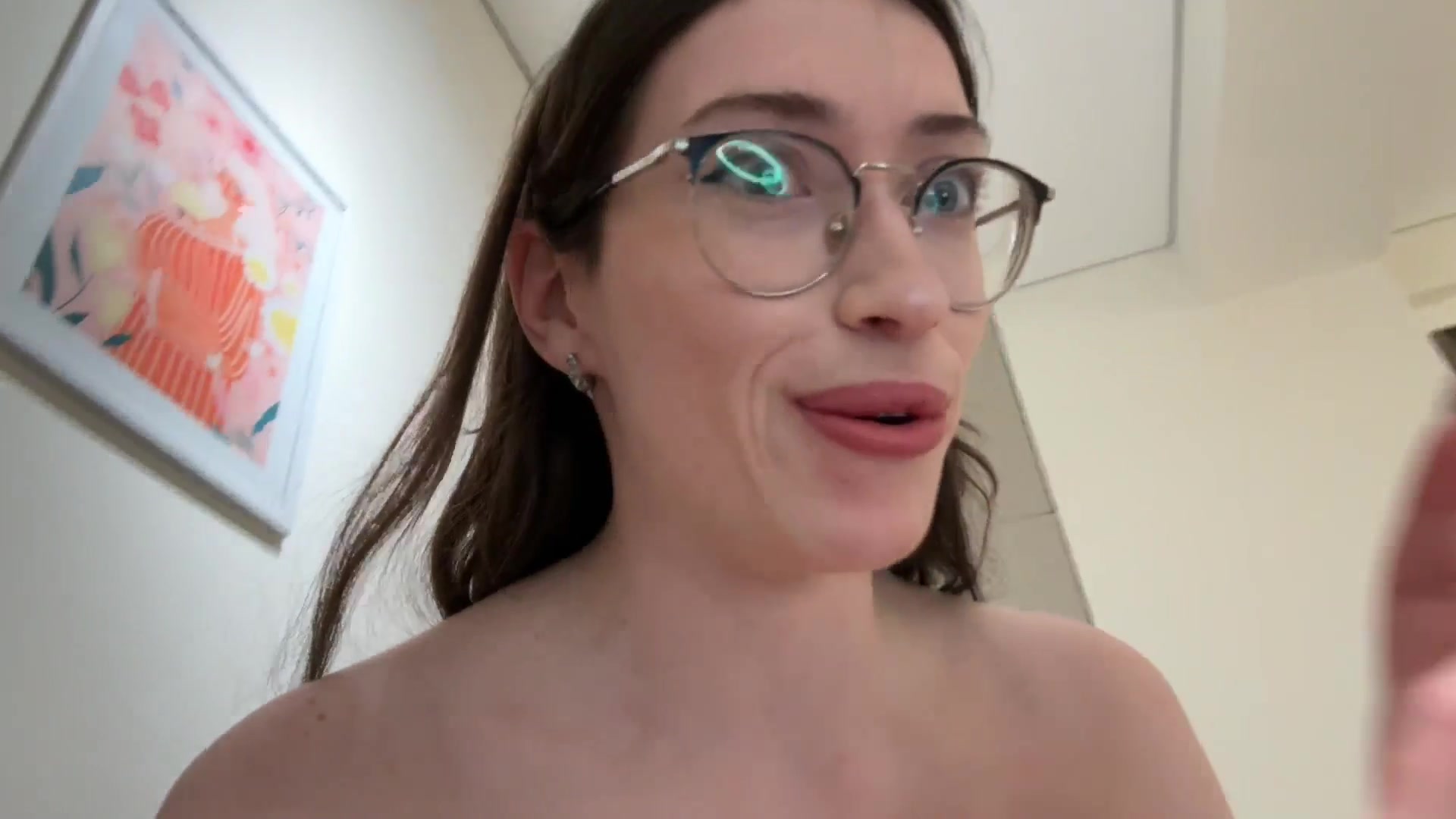 Gallery image thumbnail from Kelly_Grey's myfreecams stream on, 12/31/2025, 18:43 image 19 of 20