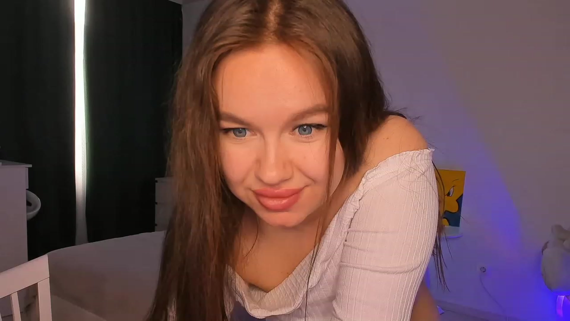 Gallery image thumbnail from Kelly_Roselyn's myfreecams stream on, 04/16/2023, 09:54 image 8 of 20