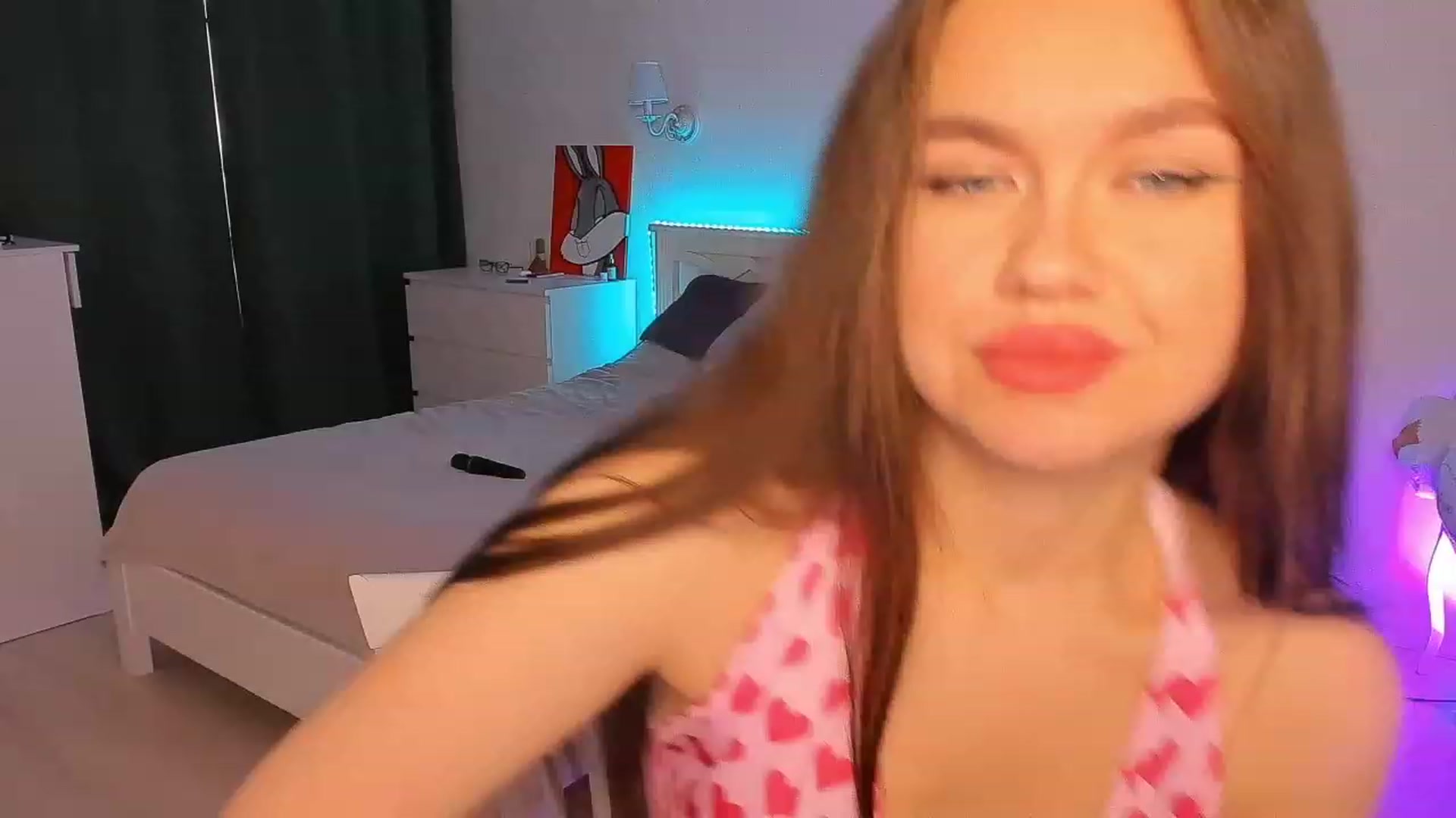 Gallery image thumbnail from Kelly_Roselyn's myfreecams stream on, 05/22/2023, 09:38 image 7 of 20