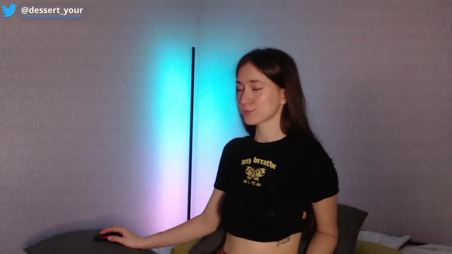Gallery image thumbnail from Kelly_Winter_'s myfreecams stream on, 12/11/2022, 13:55 image 9 of 20