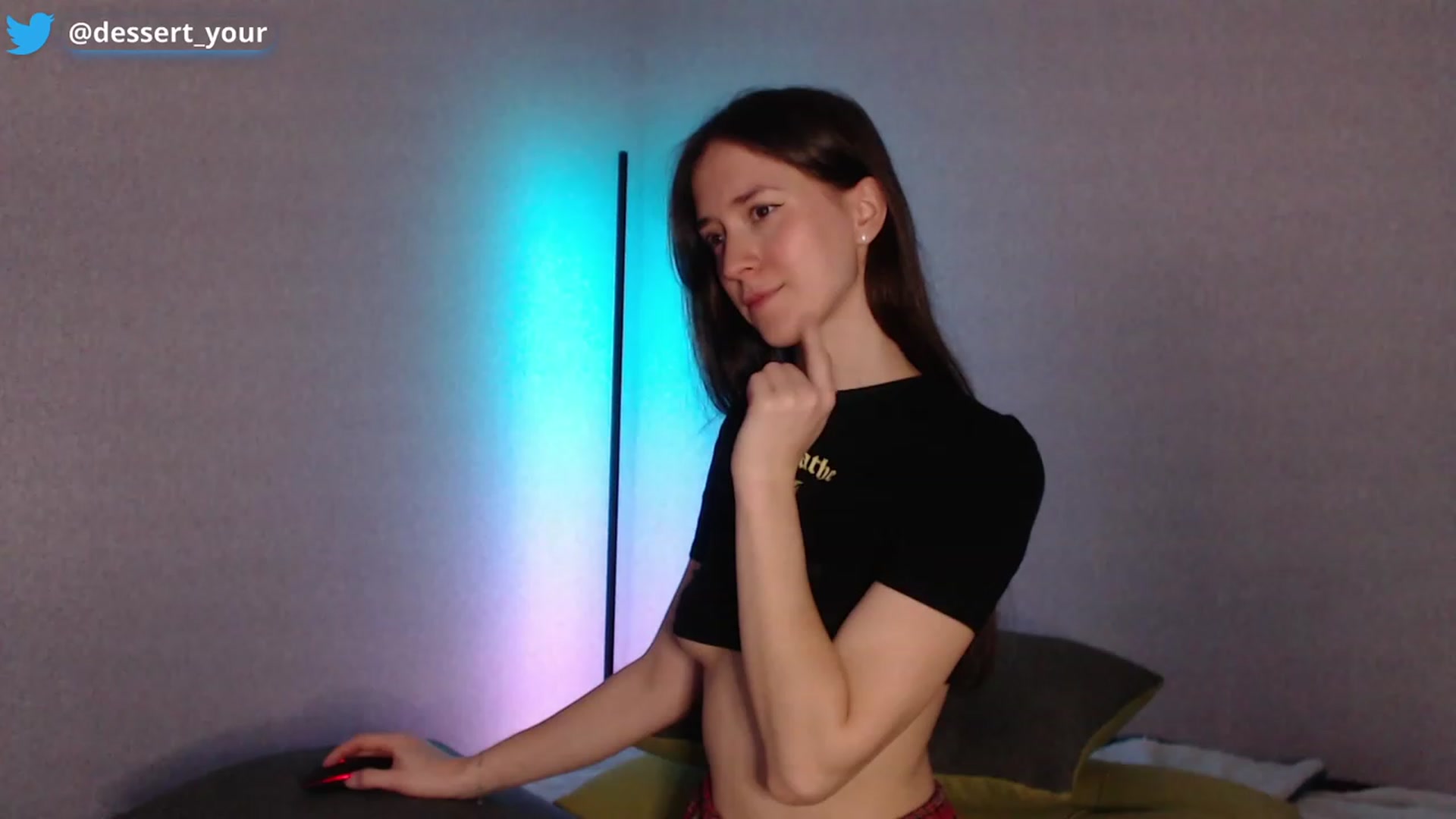 Gallery image thumbnail from Kelly_Winter_'s myfreecams stream on, 12/11/2022, 13:55 image 18 of 20