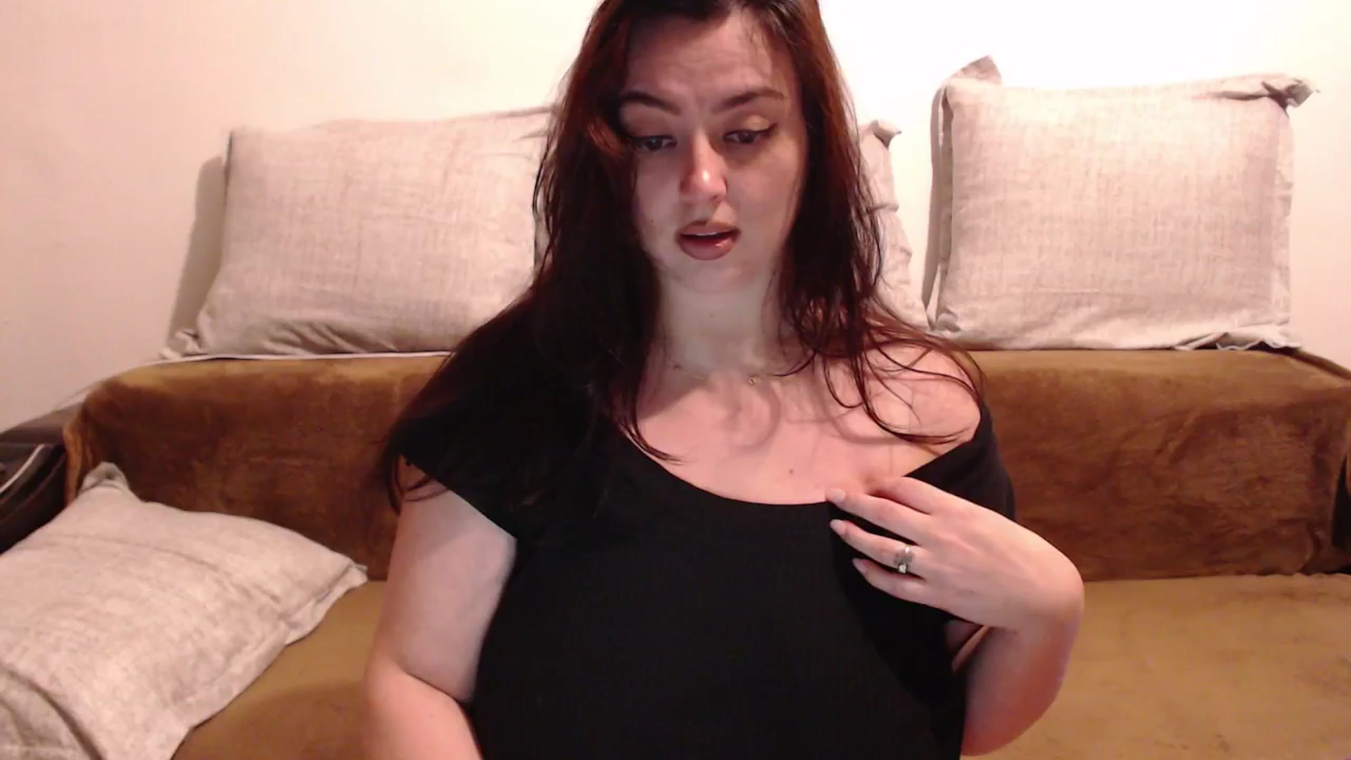 Gallery image thumbnail from Kellybonita's myfreecams stream on, 01/13/2026, 02:21 image 12 of 20