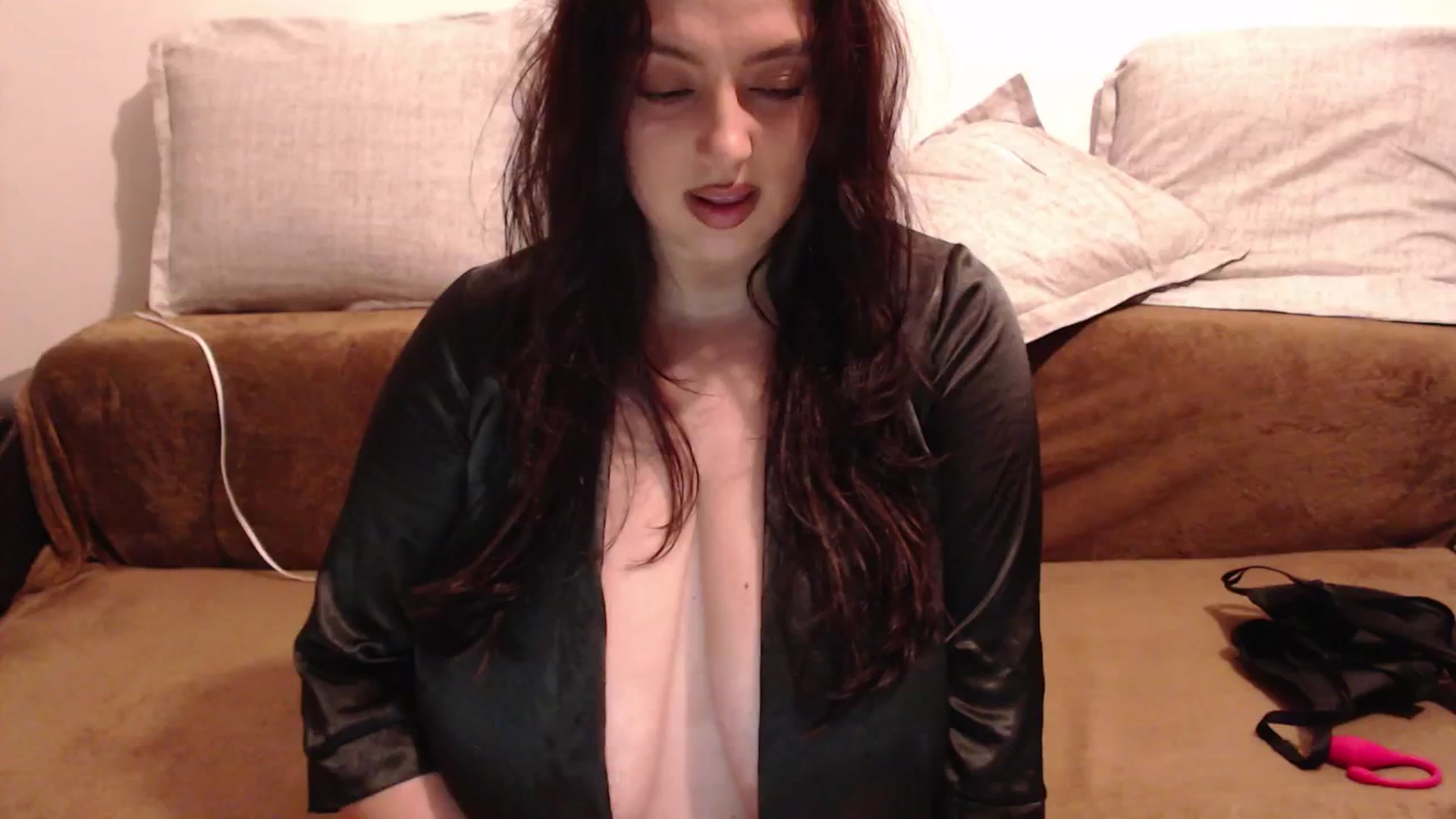 Gallery image thumbnail from Kellybonita's myfreecams stream on, 01/29/2026, 21:13 image 18 of 20