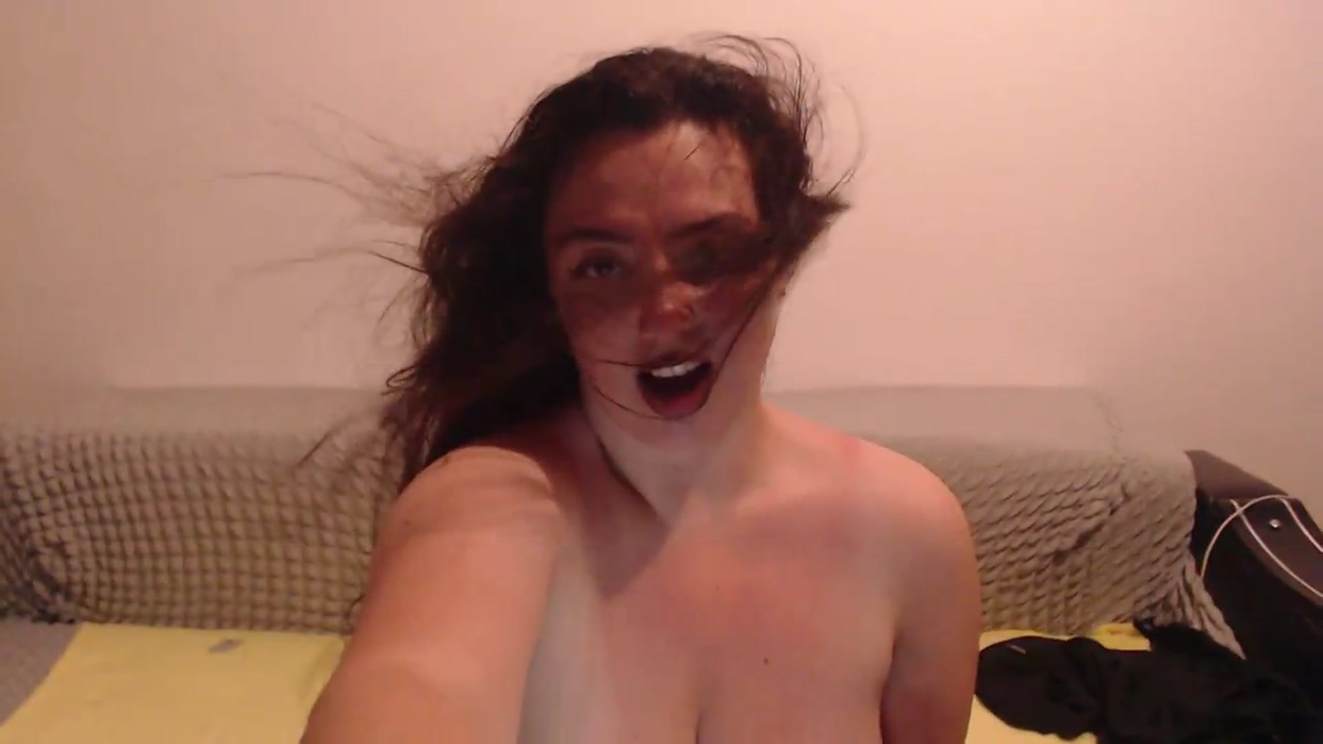 Gallery image thumbnail from Kellybonita's myfreecams stream on, 06/30/2026, 20:27 image 20 of 20