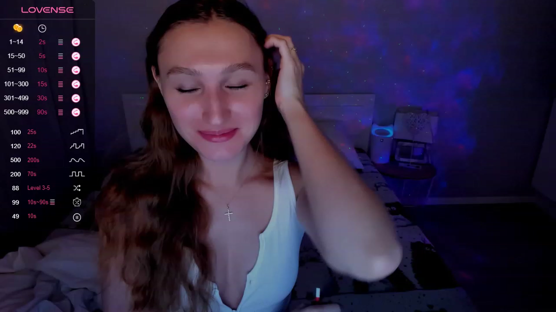 Gallery image thumbnail from Kellykeat's myfreecams stream on, 08/22/2023, 24:07 image 15 of 20