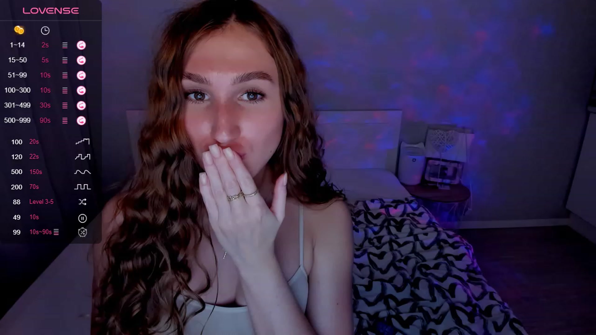 Gallery image thumbnail from Kellykeat's myfreecams stream on, 09/21/2023, 24:00 image 4 of 20