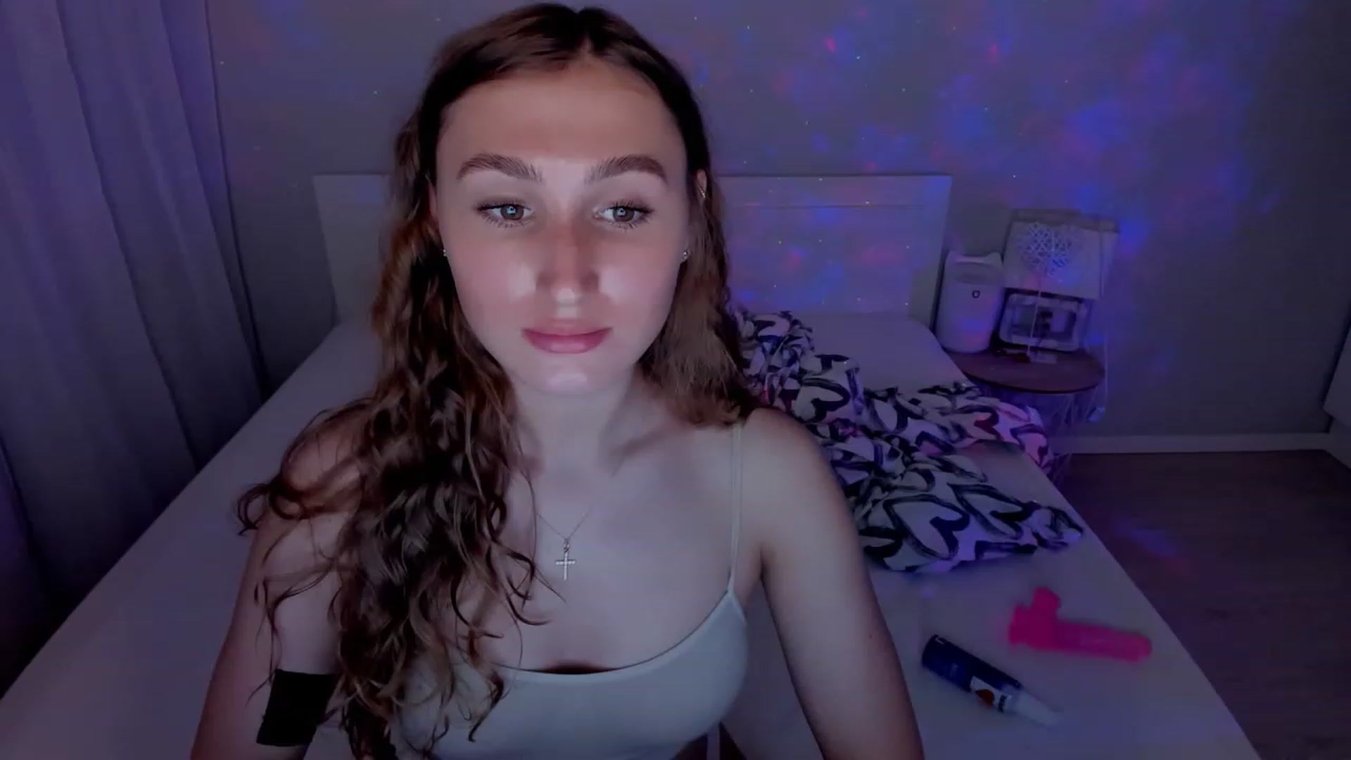 Gallery image thumbnail from Kellykeat's myfreecams stream on, 09/21/2023, 01:43 image 5 of 20
