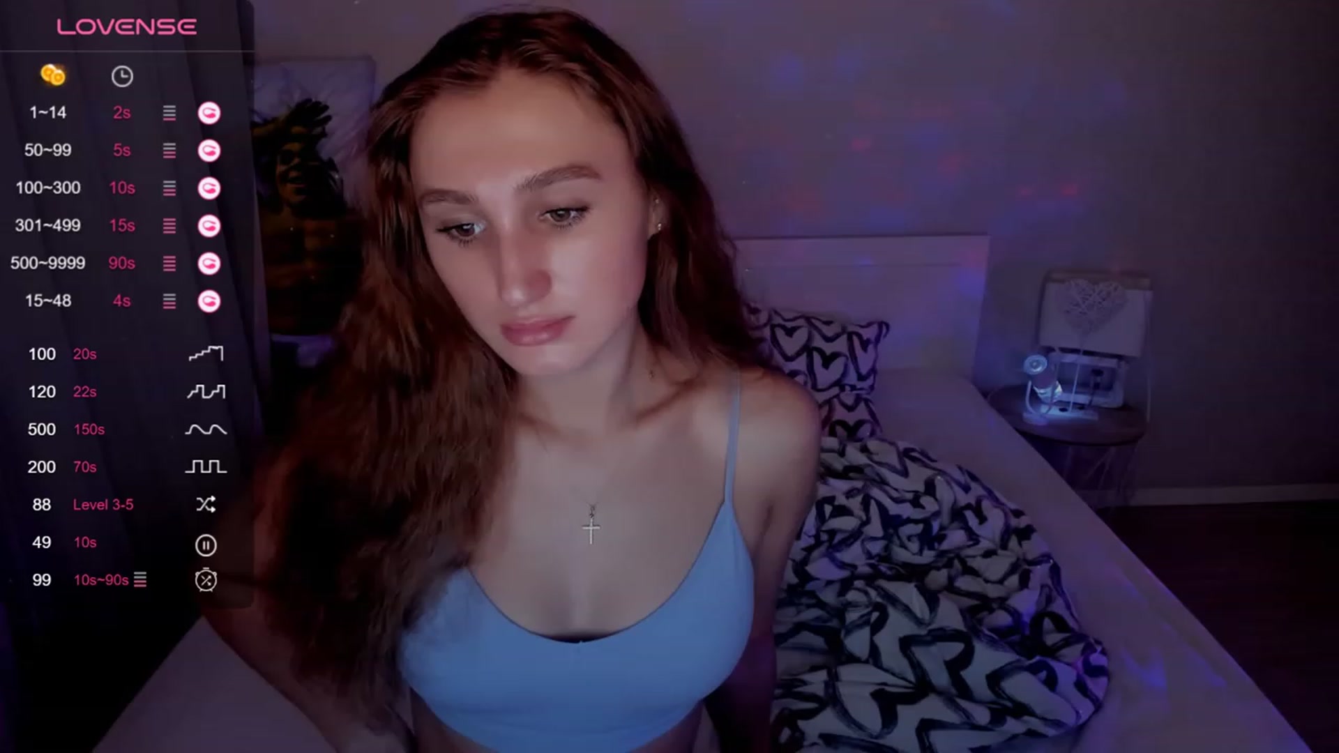 Gallery image thumbnail from Kellykeat's myfreecams stream on, 12/03/2023, 21:00 image 16 of 20