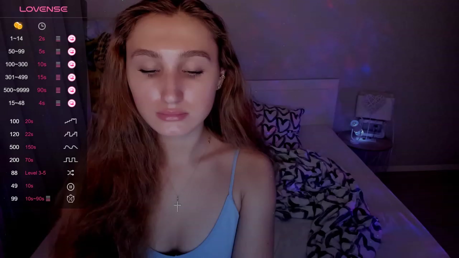 Gallery image thumbnail from Kellykeat's myfreecams stream on, 12/03/2023, 21:00 image 9 of 20