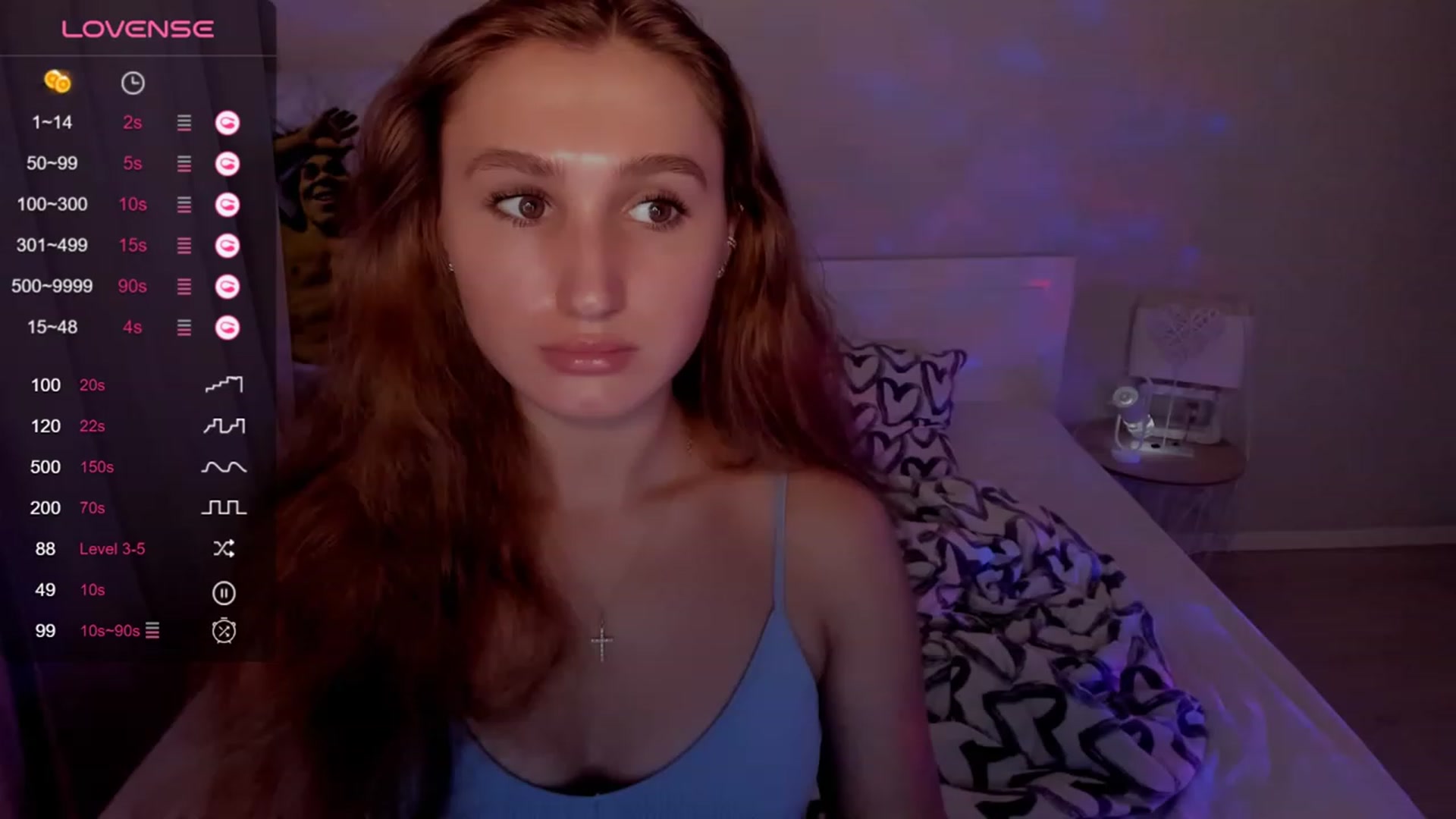 Gallery image thumbnail from Kellykeat's myfreecams stream on, 12/03/2023, 21:00 image 14 of 20