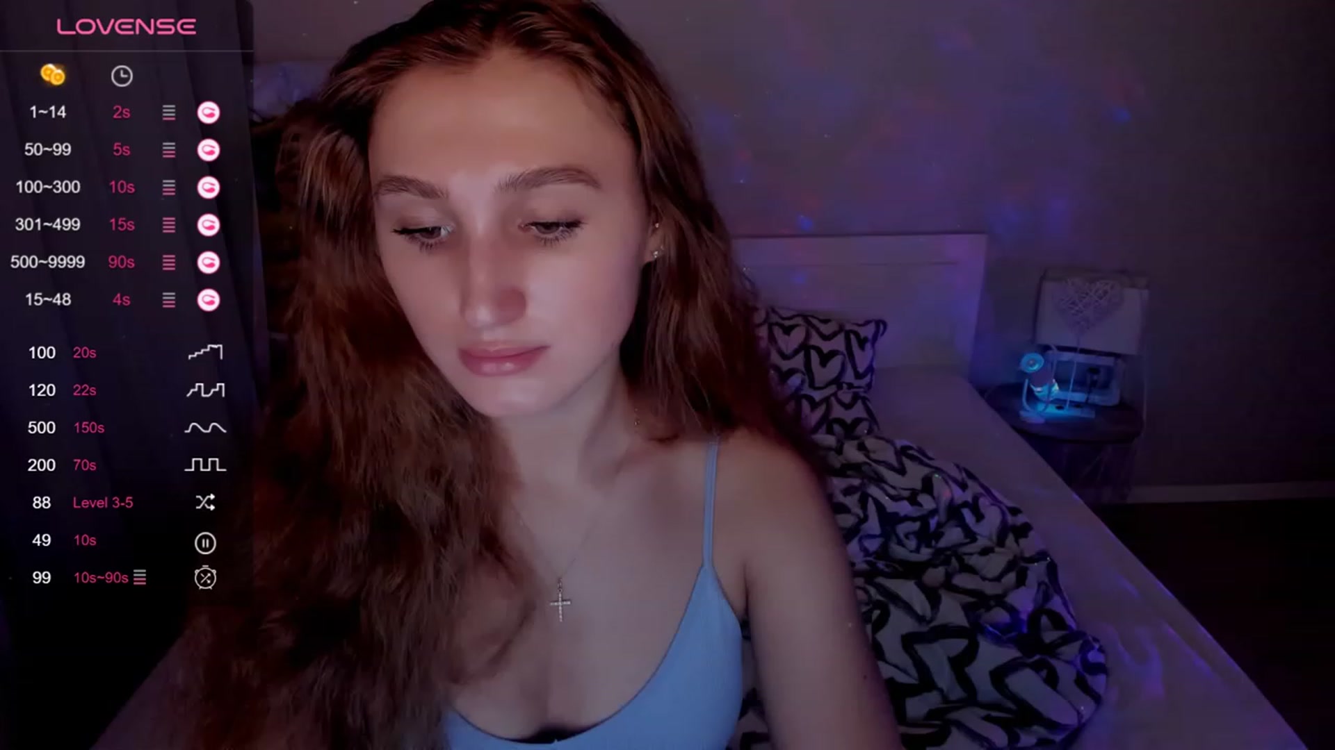 Gallery image thumbnail from Kellykeat's myfreecams stream on, 12/03/2023, 21:00 image 15 of 20