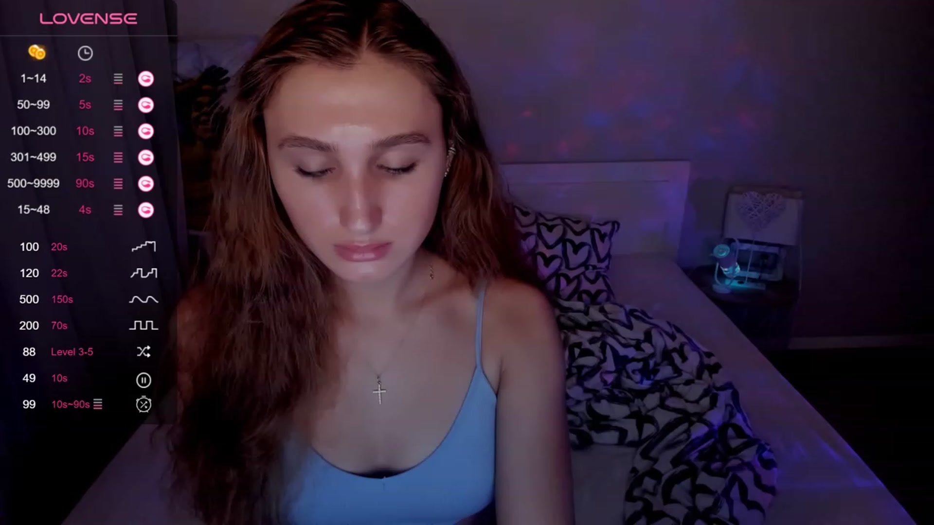 Gallery image thumbnail from Kellykeat's myfreecams stream on, 12/03/2023, 21:00 image 10 of 20