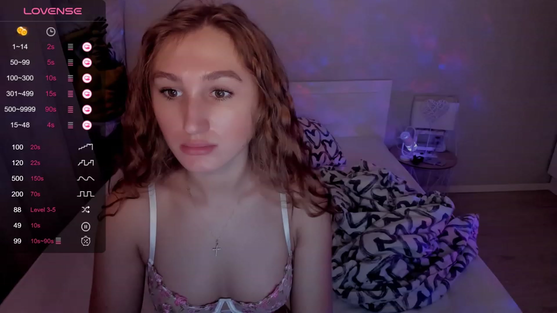 Gallery image thumbnail from Kellykeat's myfreecams stream on, 12/04/2023, 23:59 image 1 of 20