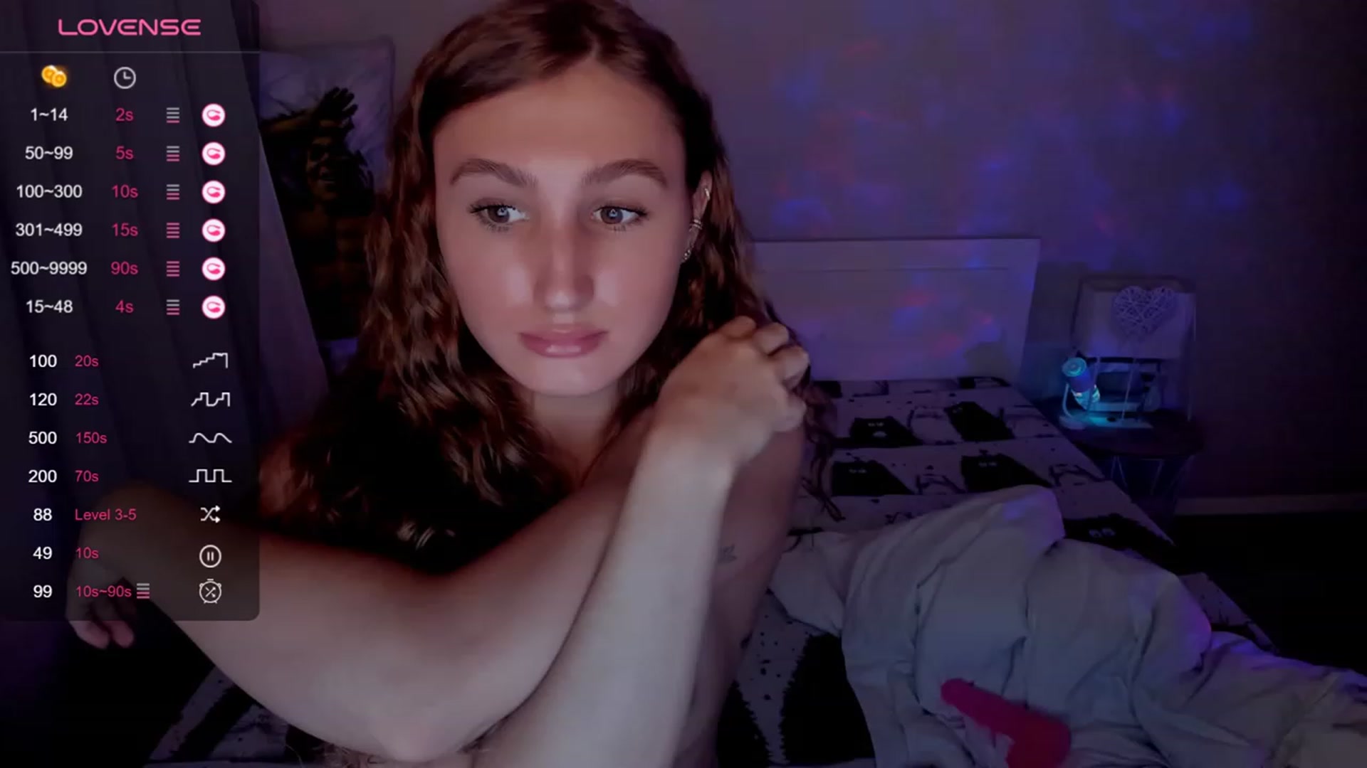 Gallery image thumbnail from Kellykeat's myfreecams stream on, 12/06/2023, 22:22 image 10 of 20
