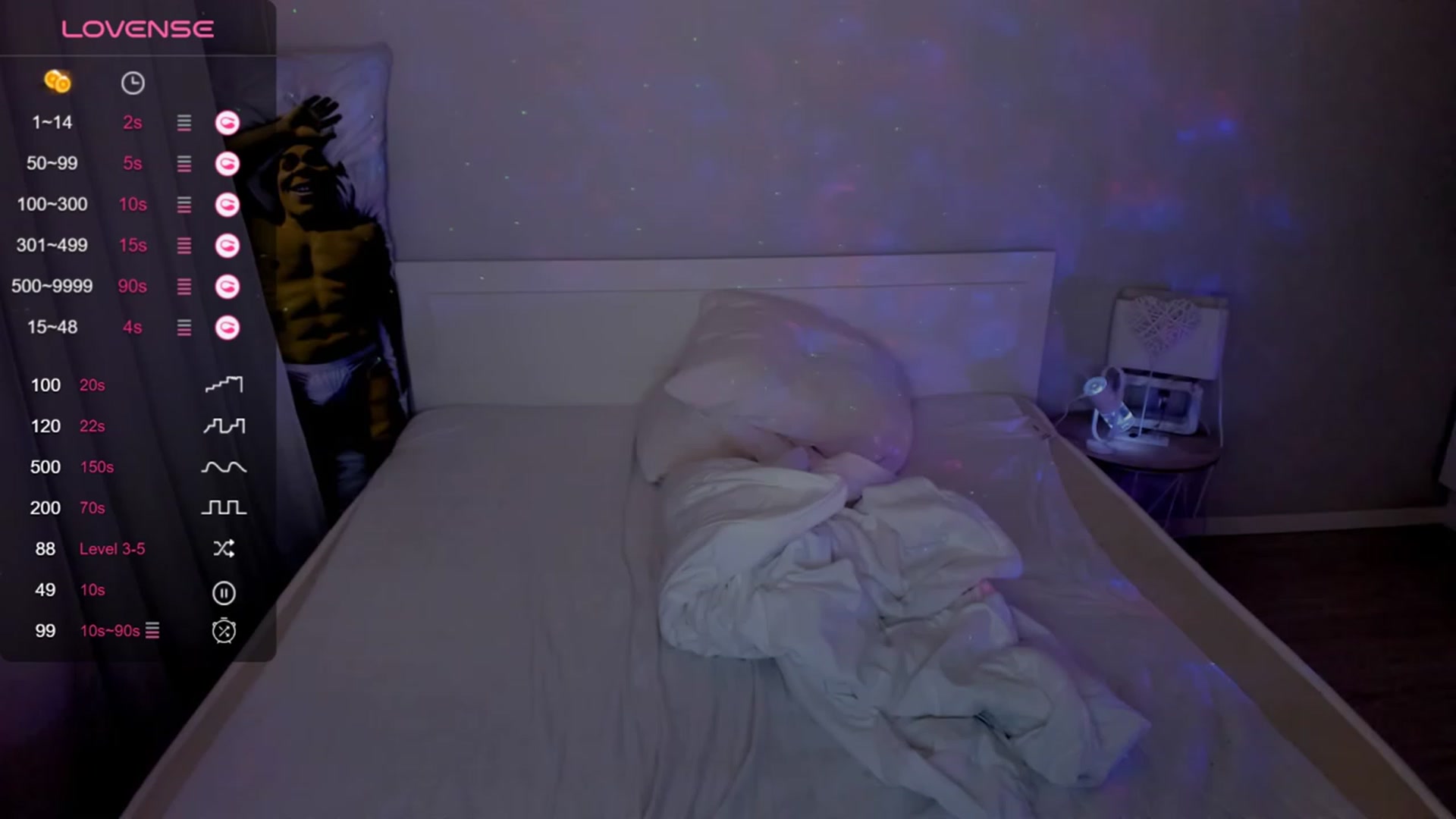 Gallery image thumbnail from Kellykeat's myfreecams stream on, 12/12/2023, 21:47 image 6 of 20