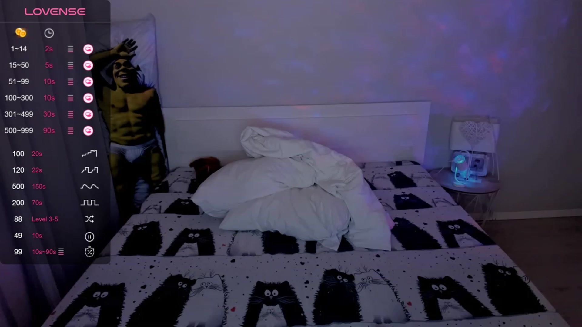 Gallery image thumbnail from Kellykeat's myfreecams stream on, 12/19/2023, 24:05 image 15 of 20