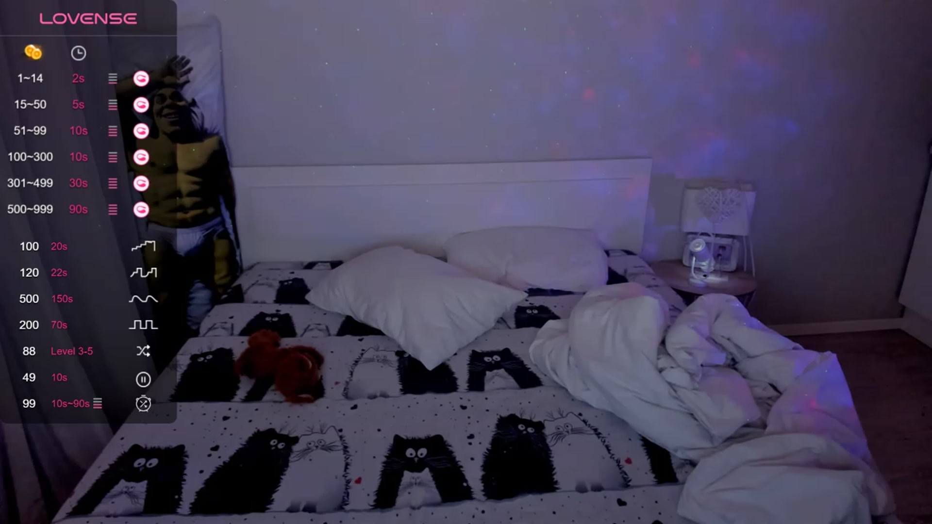 Gallery image thumbnail from Kellykeat's myfreecams stream on, 12/21/2023, 24:01 image 8 of 20