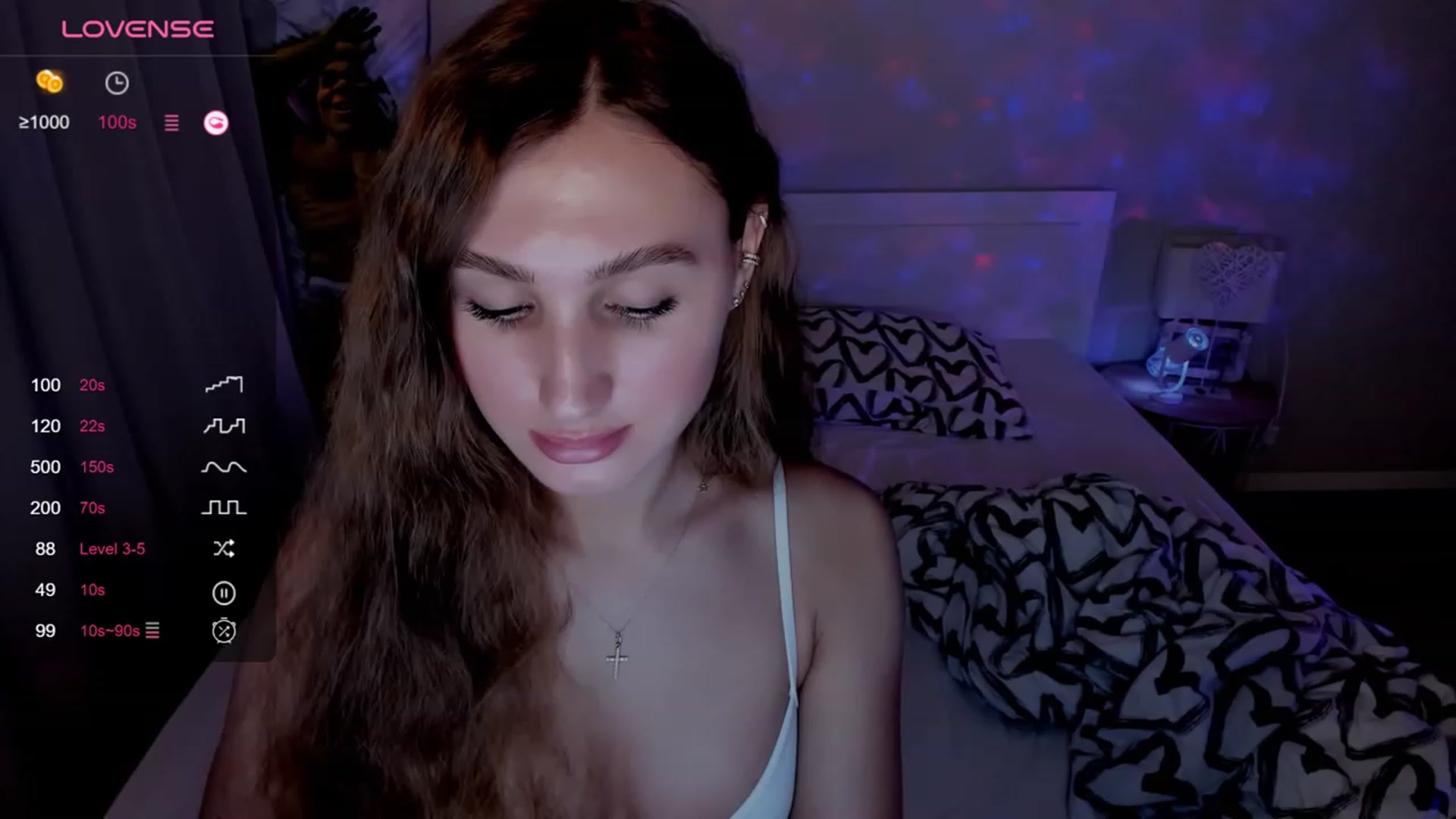 Gallery image thumbnail from Kellykeat's myfreecams stream on, 12/24/2023, 21:49 image 12 of 20