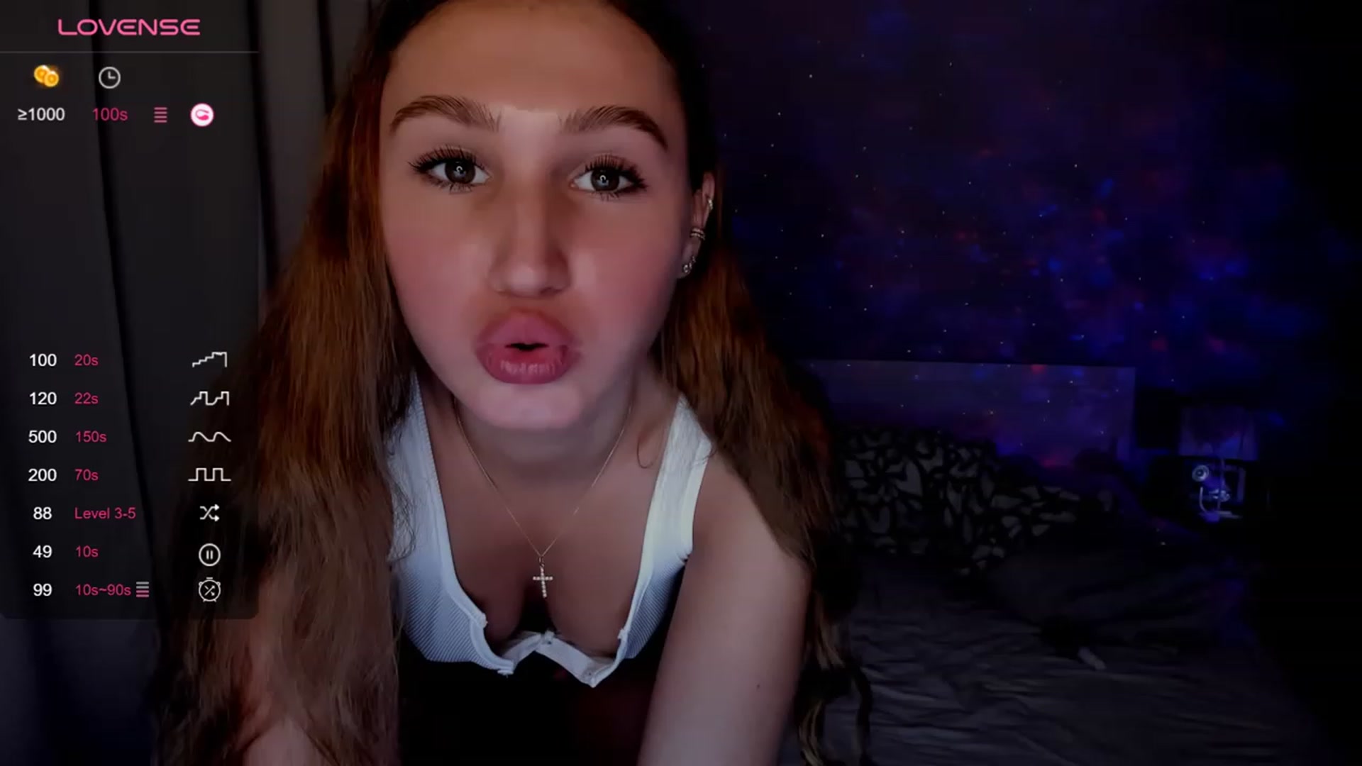 Gallery image thumbnail from Kellykeat's myfreecams stream on, 12/25/2023, 22:53 image 13 of 20