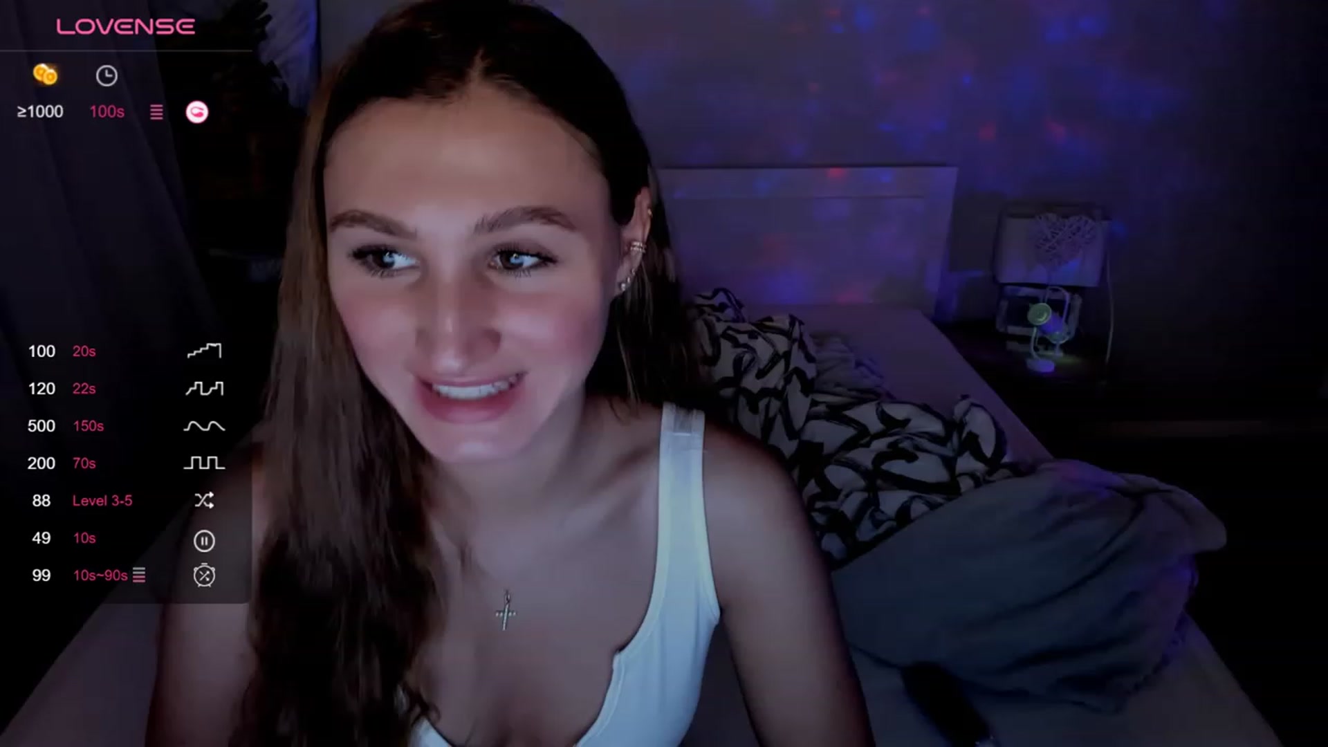 Gallery image thumbnail from Kellykeat's myfreecams stream on, 12/25/2023, 22:53 image 6 of 20