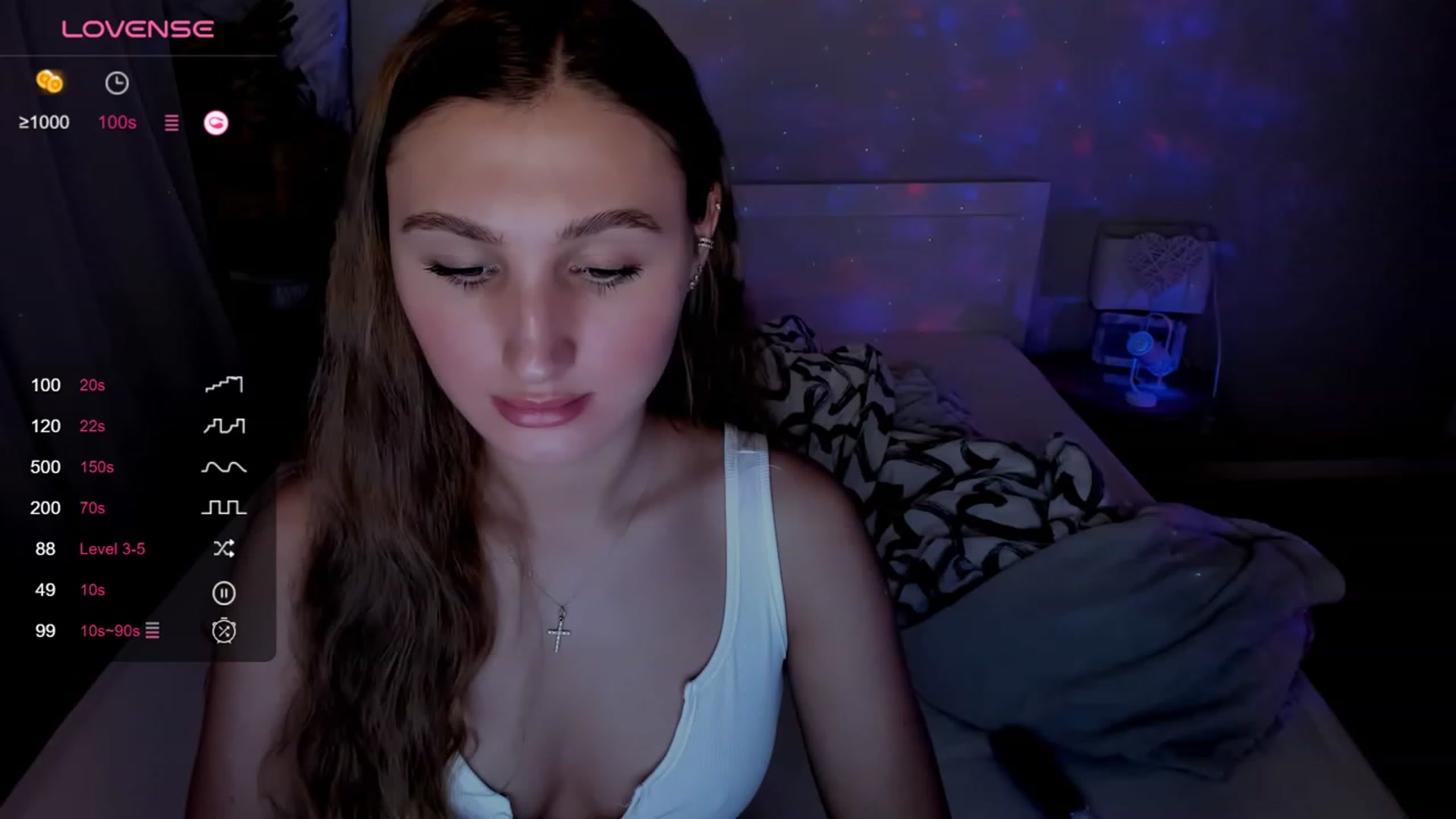 Gallery image thumbnail from Kellykeat's myfreecams stream on, 12/25/2023, 22:53 image 5 of 20