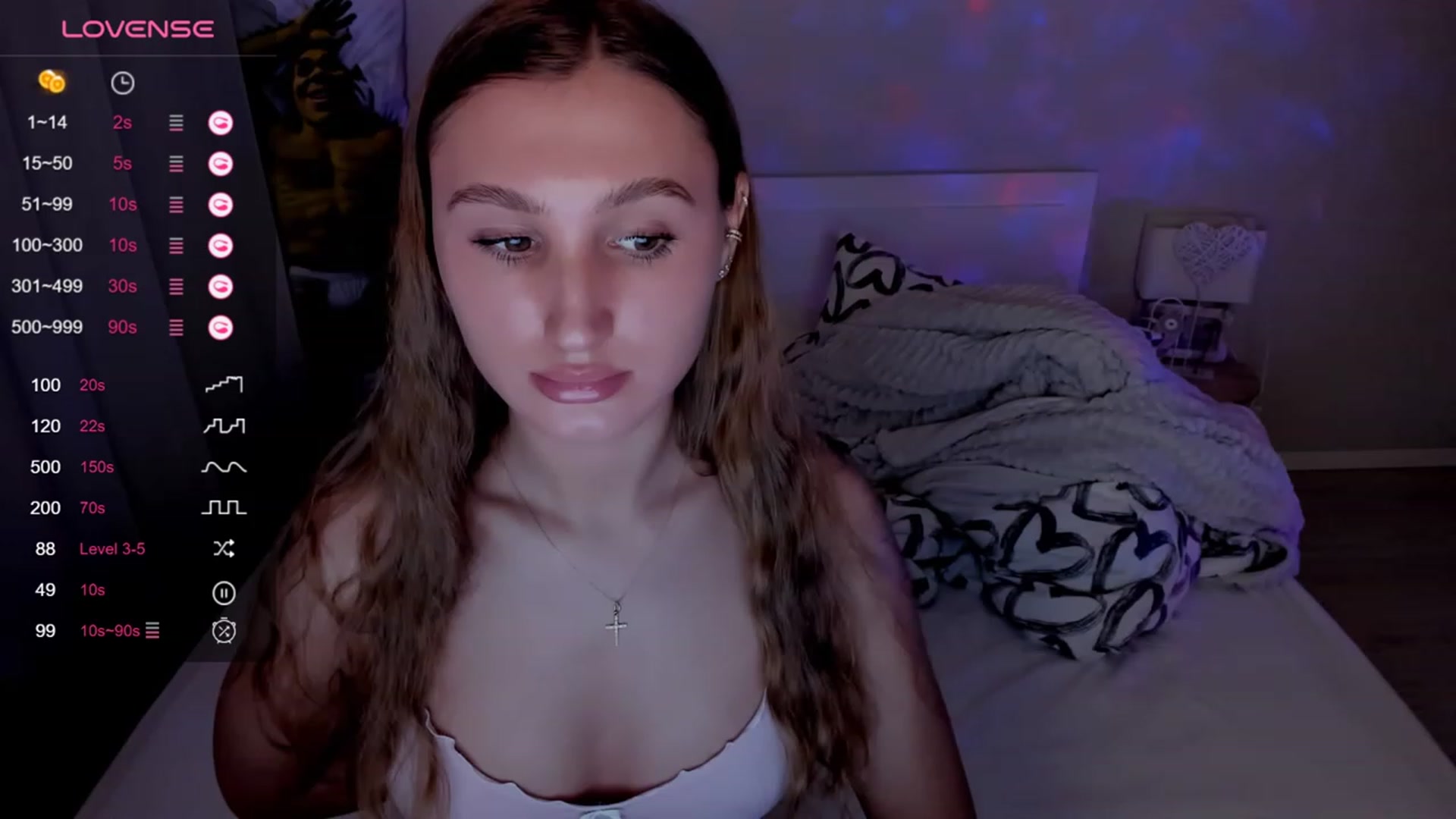 Gallery image thumbnail from Kellykeat's myfreecams stream on, 12/28/2023, 24:02 image 7 of 20